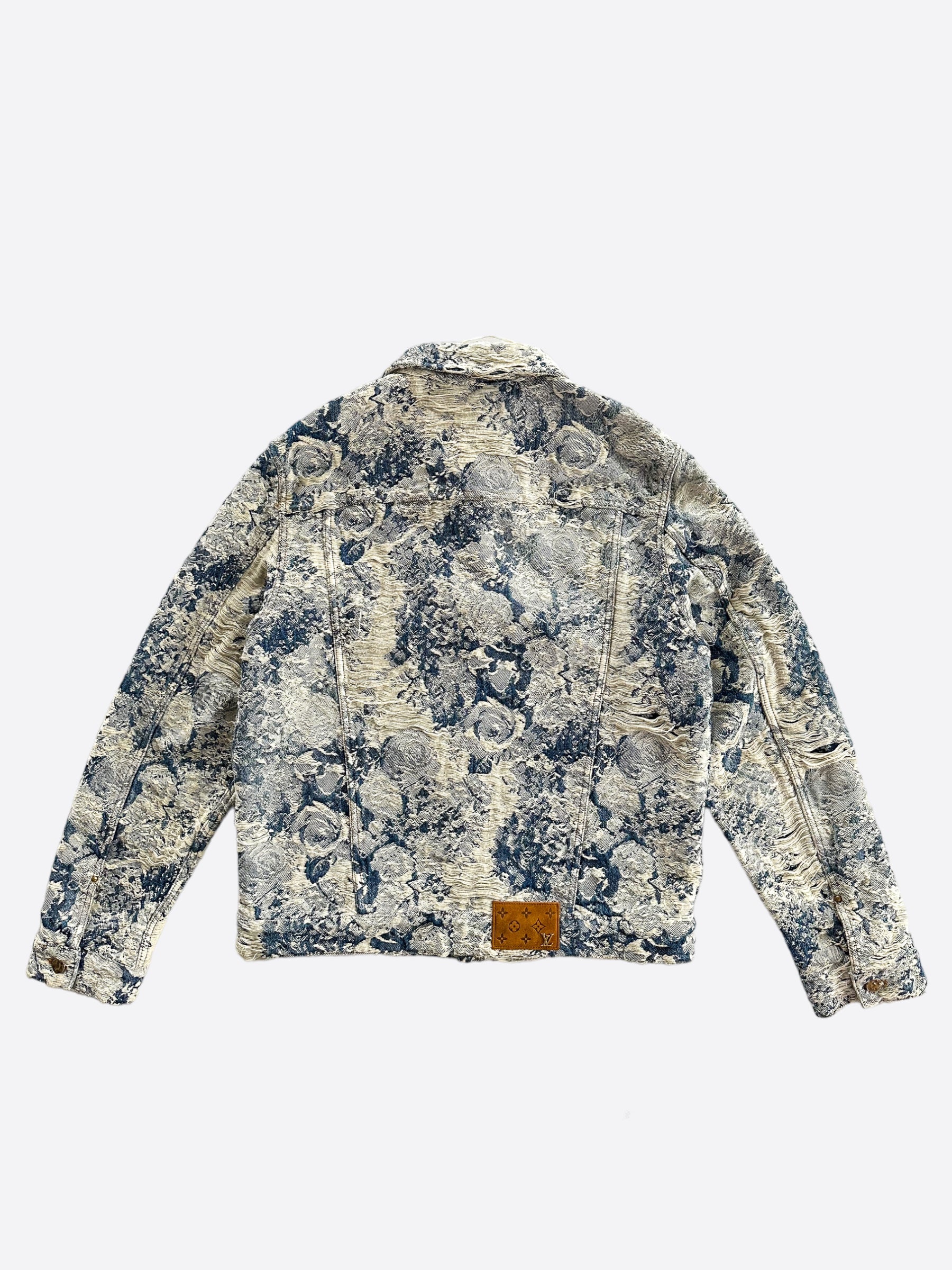 Louis Vuitton Denim jacket with floral print, Women's Fashion, Coats,  Jackets and Outerwear on Carousell