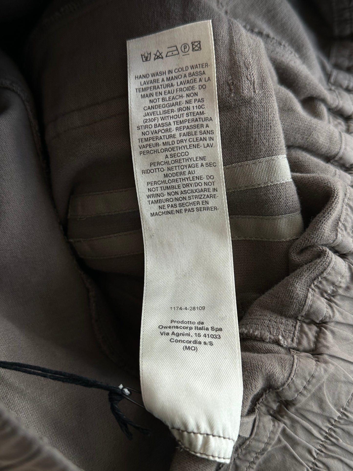 Rick Owens Dust Creatch Cargo Pod Shorts