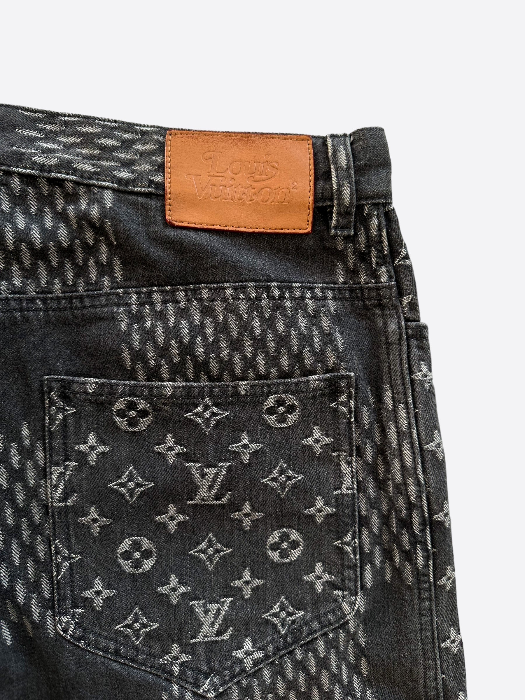 Louis Vuitton Blue Tapestry Monogram Jeans – Savonches