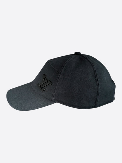 Louis Vuitton Black Aerogram Logo Hat