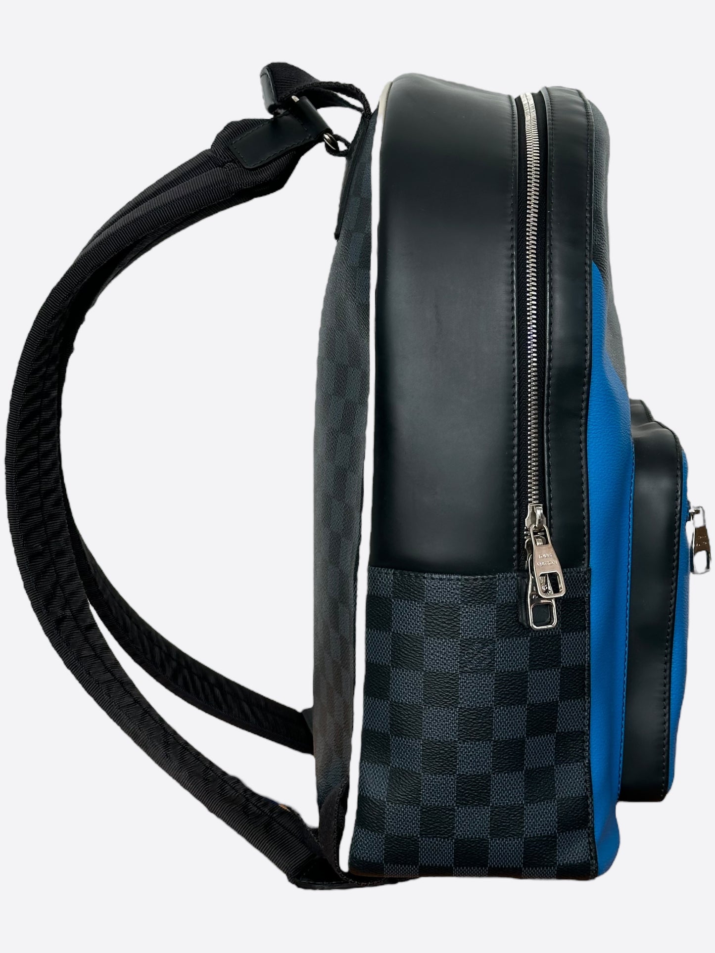 louis vuitton backpack americas cup World Apollo World Cup Capsule Collection E graphic edge to a piece thats as functional as it is stylish. Louis Vuitton Americas Cup |