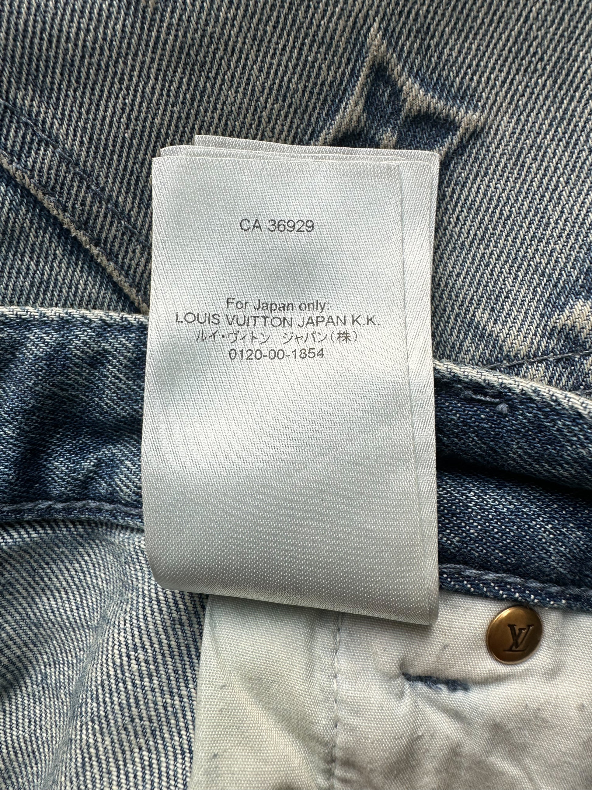 Louis Vuitton 1ABJ7E Denim Carpenter Shorts