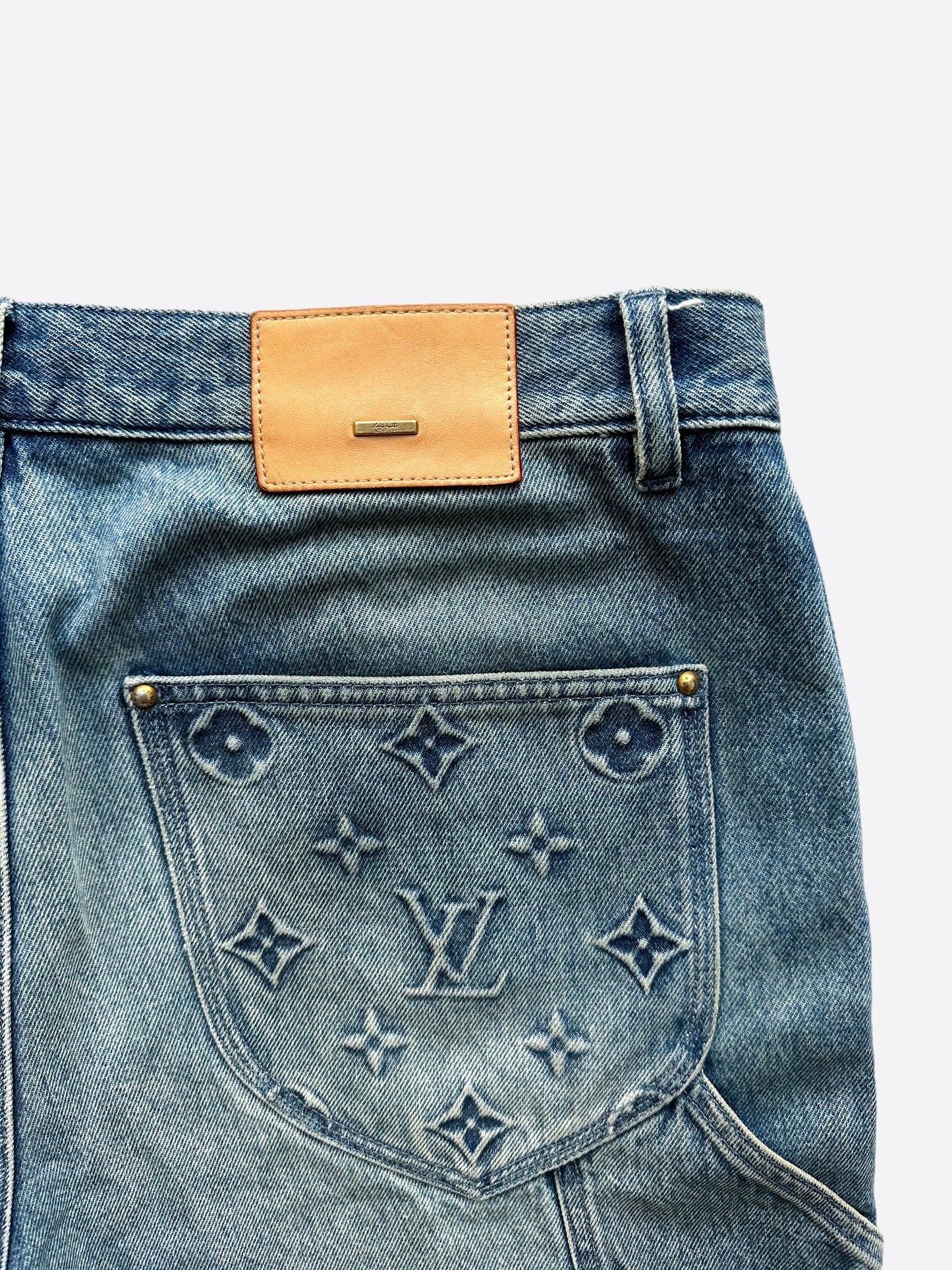 Louis Vuitton 2022 Floral Carpenter Denim Shorts - Blue, 14 Rise