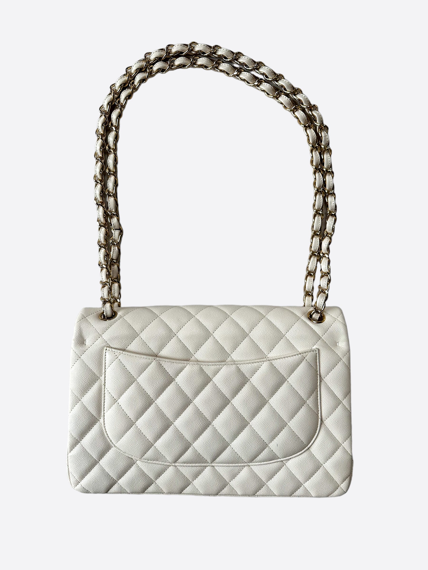 chanel quilted jumbo bag