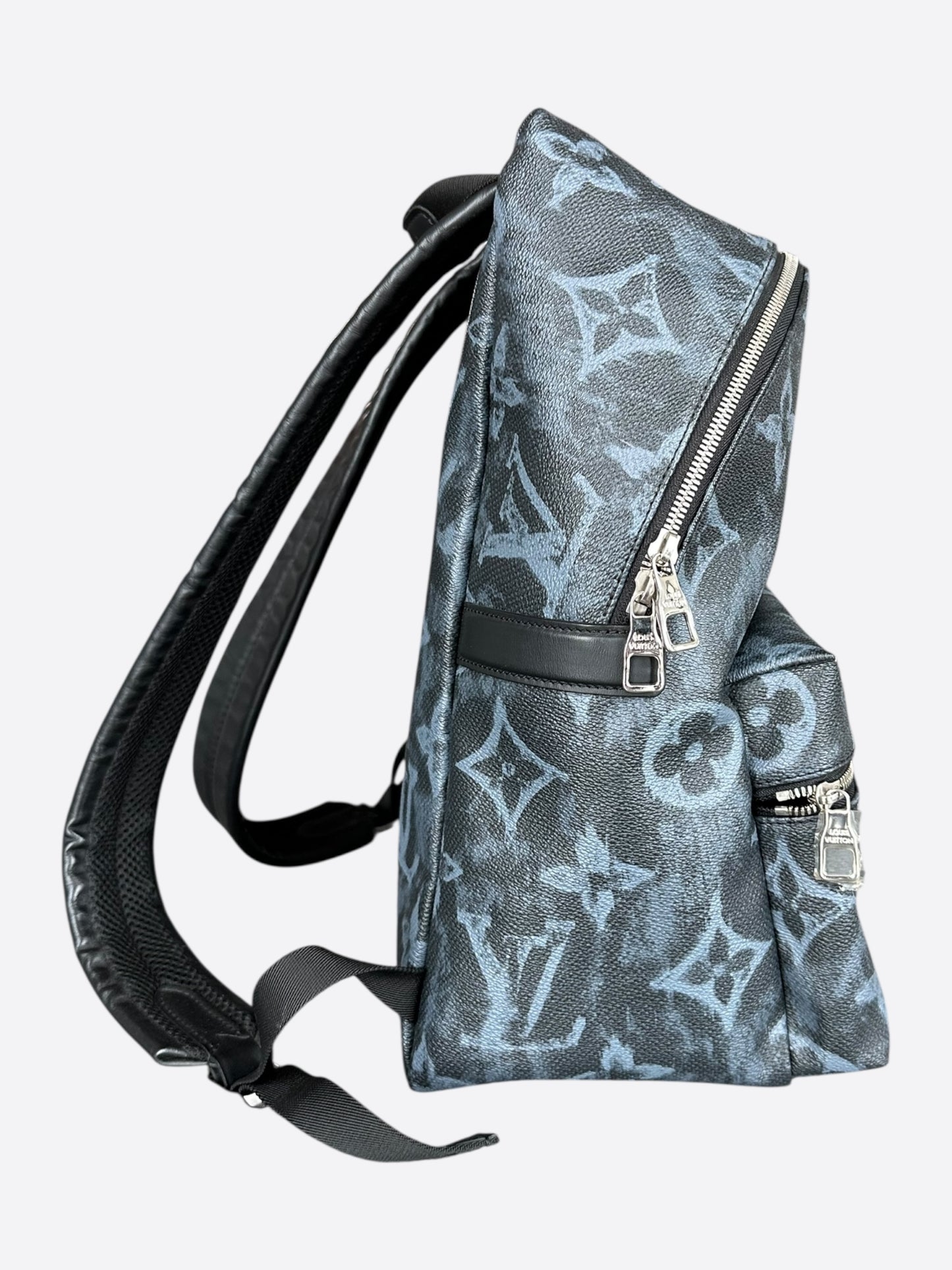 Louis Vuitton Navy Pastel Monogram Discovery Backpack