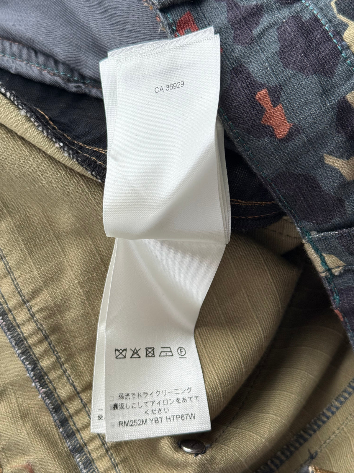 Louis Vuitton Navy & Orange Camouflage Carpenter Shorts