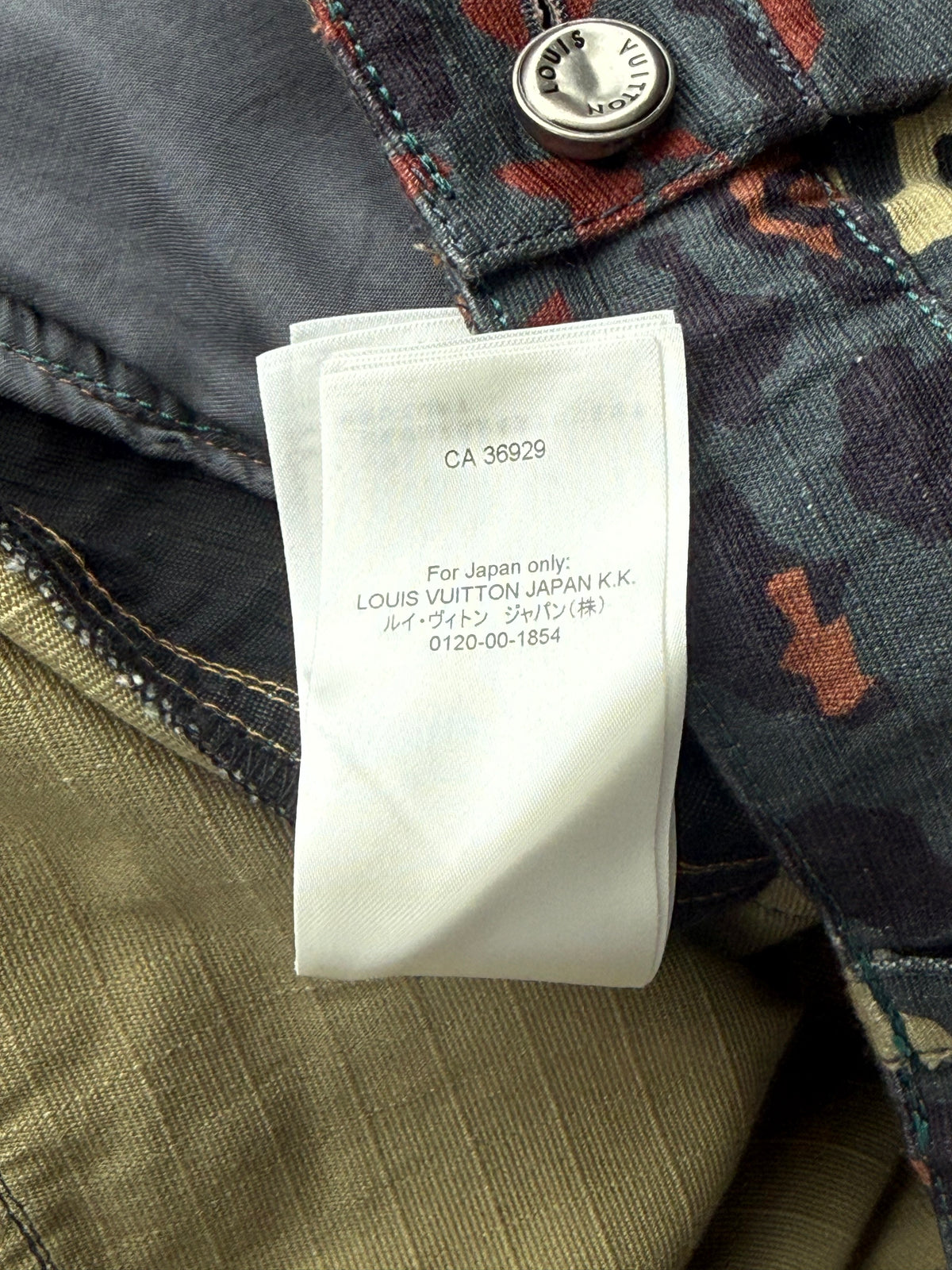 Louis Vuitton Navy & Orange Camouflage Carpenter Shorts