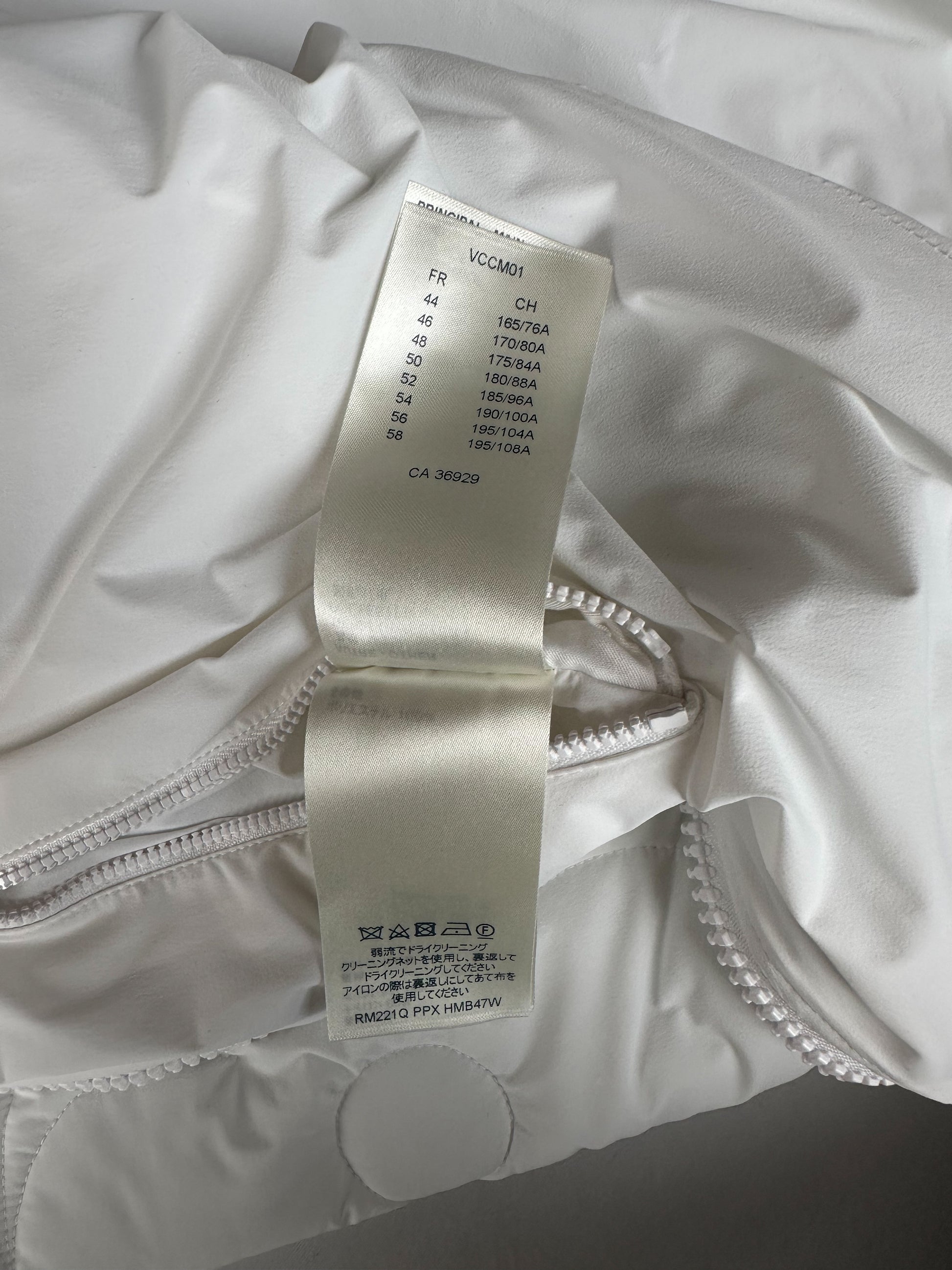 Louis Vuitton White Flower Monogram Puffer Jacket – Savonches