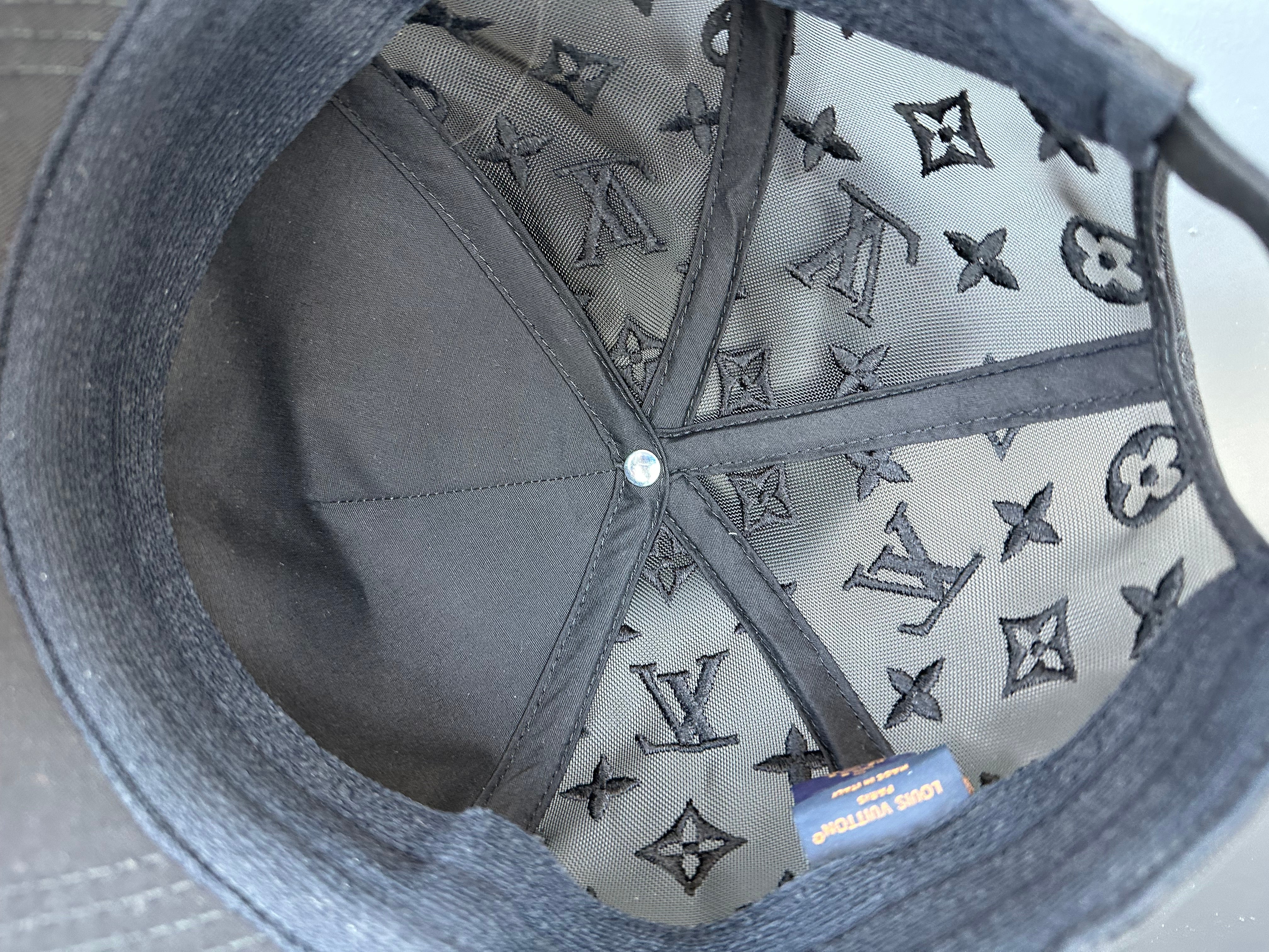 Louis Vuitton Black & White Mesh Monogram Trucker Hat Louis Vuitton Black & White Mesh Monogram Trucker Hat