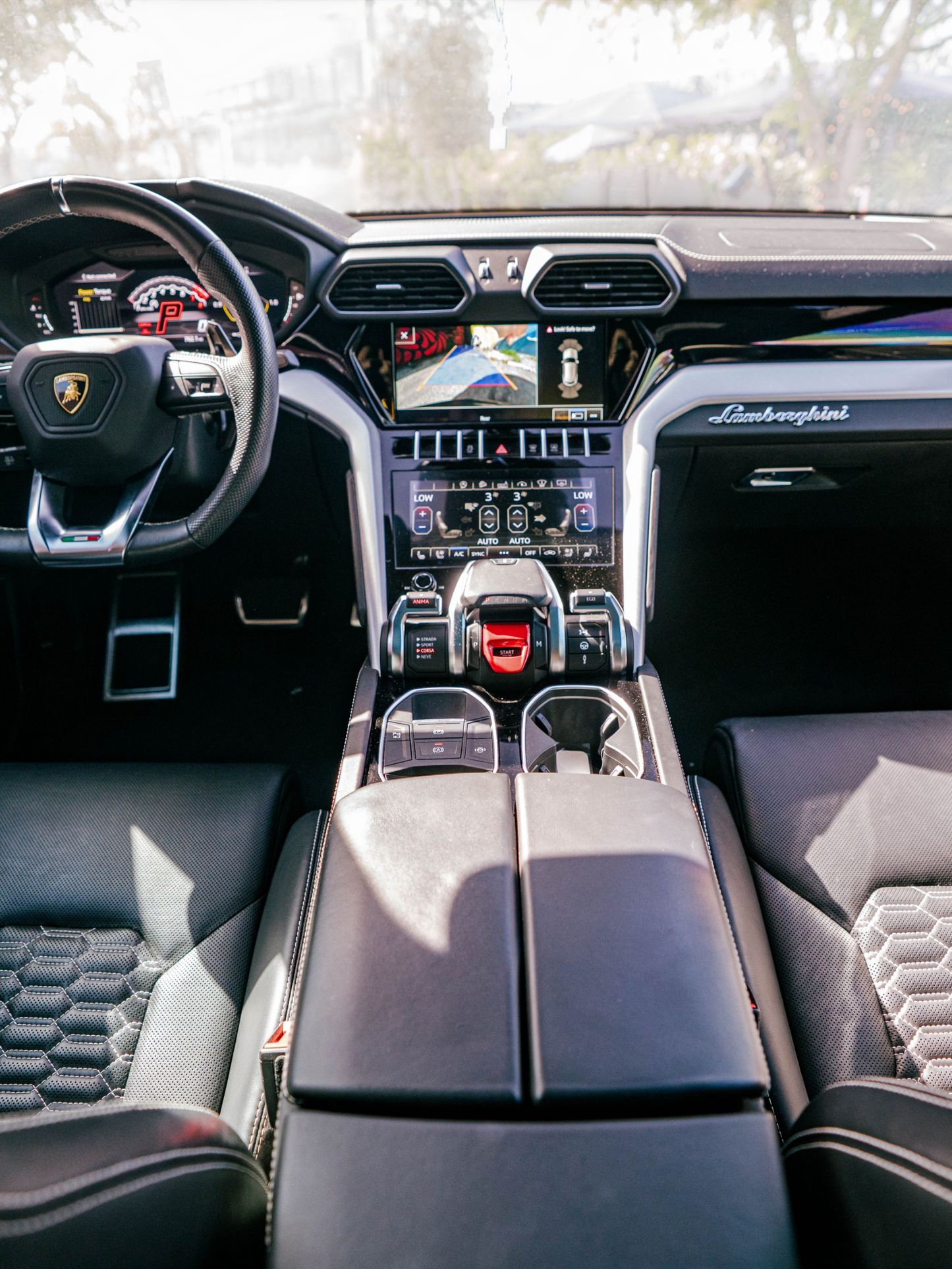 Lamborghini 2021 Jet Black Urus