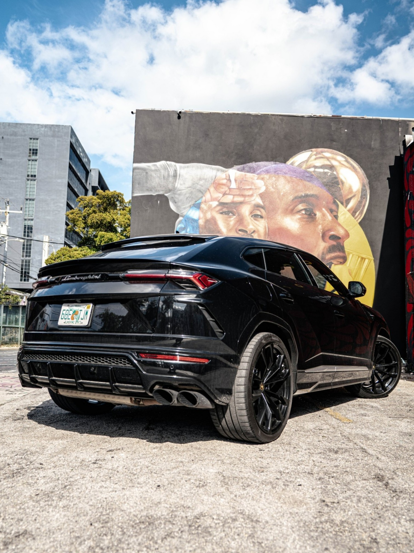 Lamborghini 2021 Jet Black Urus