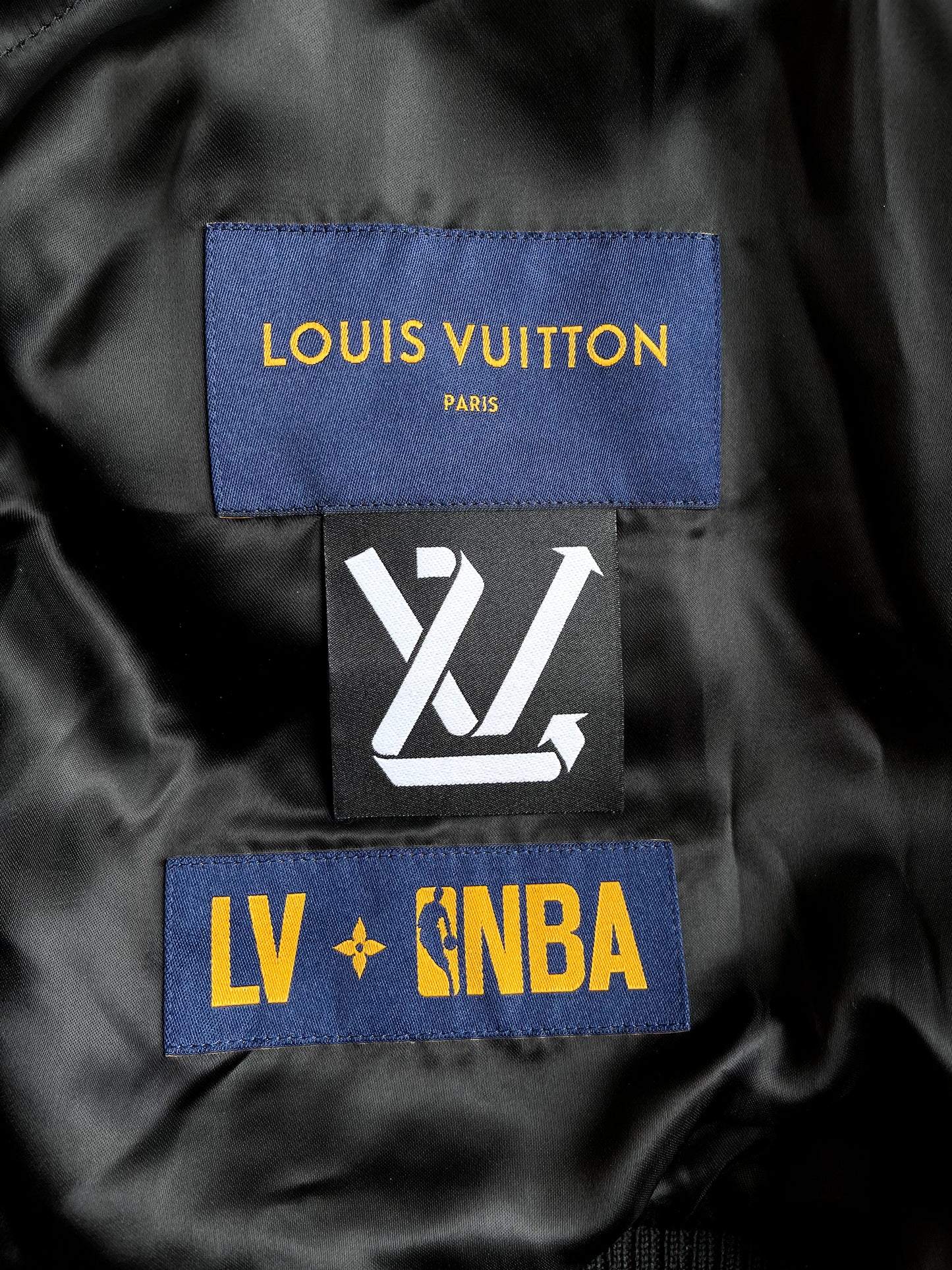 Men's LOUIS VUITTON x NBA Crossover FW21 Micro Mark Leather Jacket