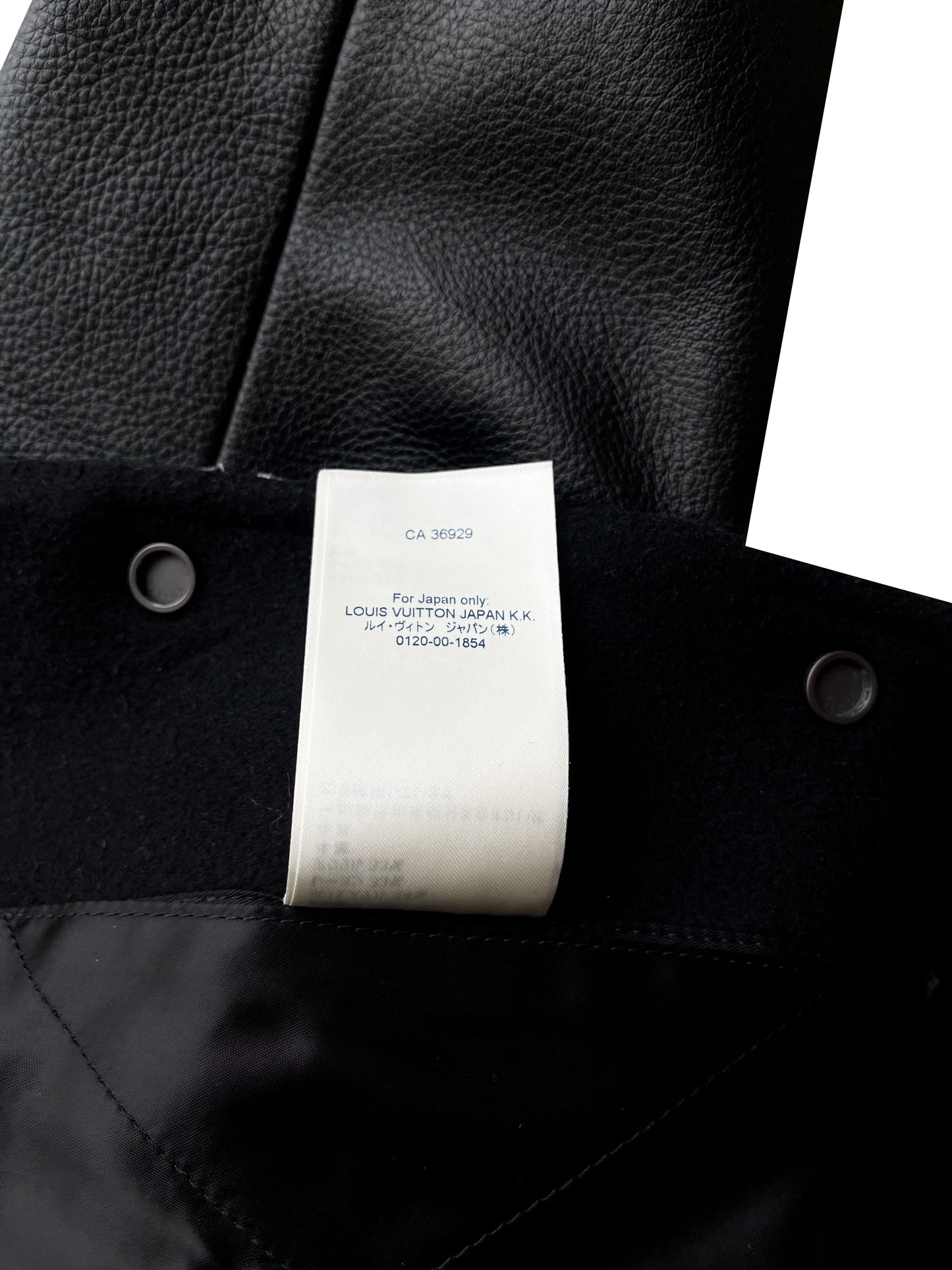 LOUIS VUITTON x NBA SS21 Monogram Obscure Leather Jacket M Black 1A8GW -  KICKS CREW