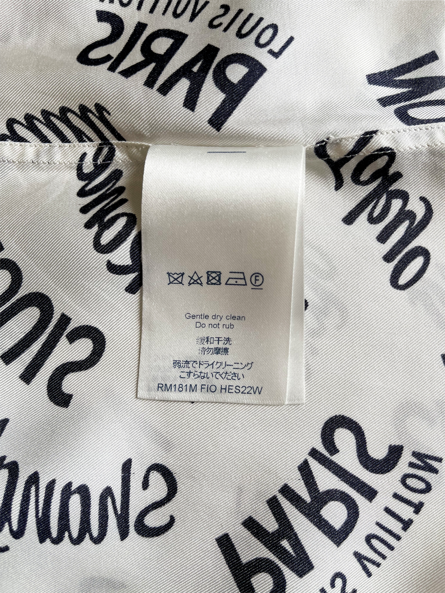 Silk t-shirt Louis Vuitton White size XL International in Silk