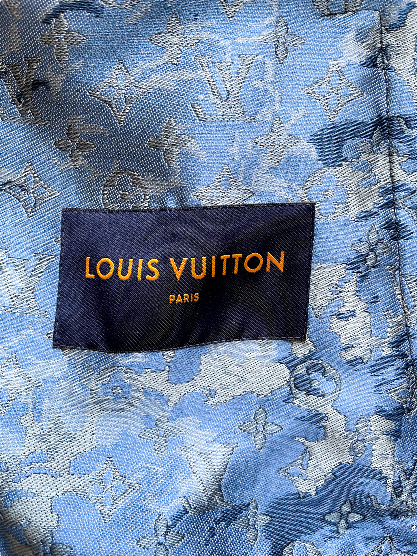 Louis Vuitton Watercolor Monogram Windbreaker – Savonches