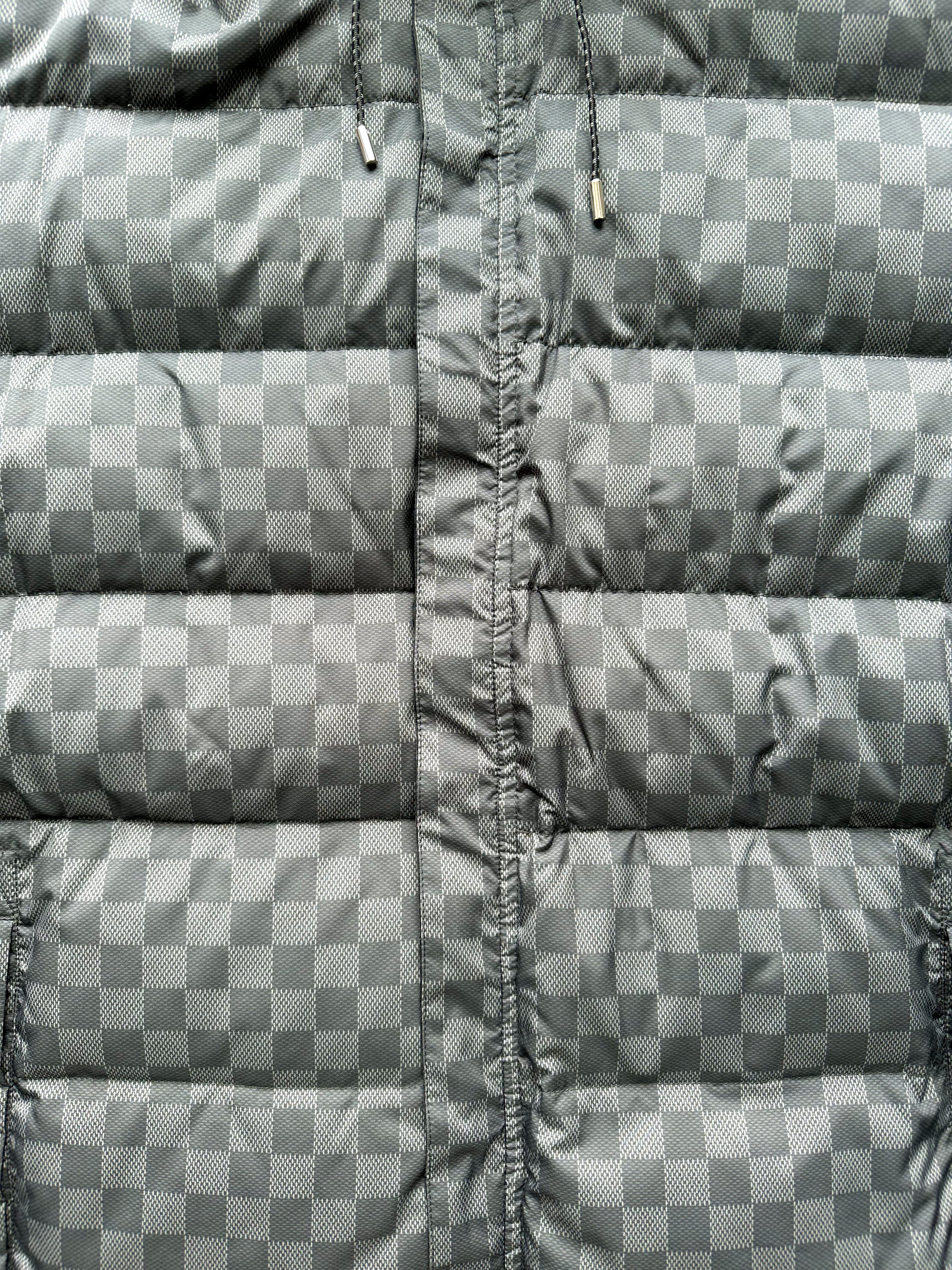 Louis vuitton graphite damier reversible down jacket hotsell