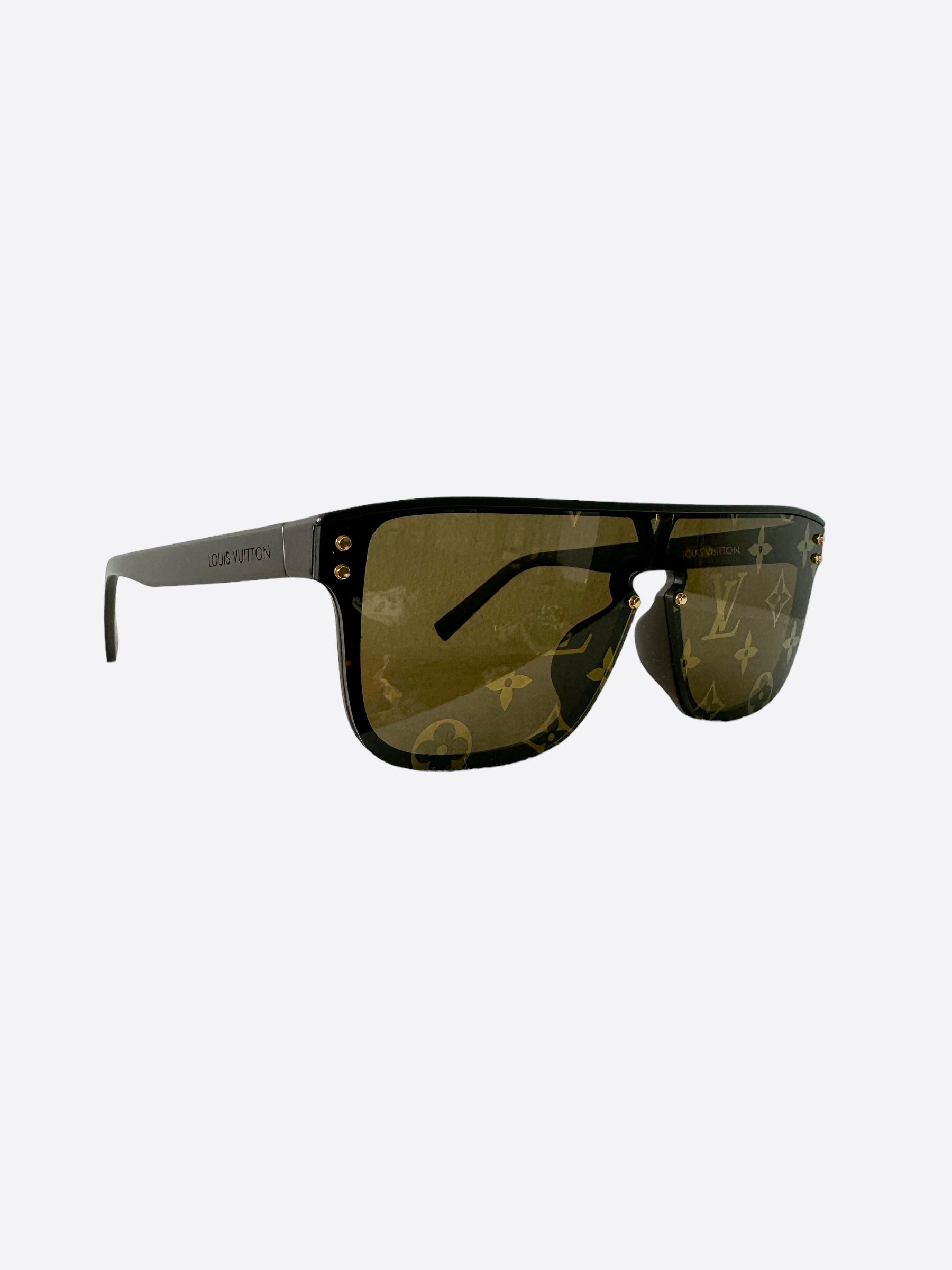 Louis Vuitton Brown Monogram Waimea Sunglasses – Savonches
