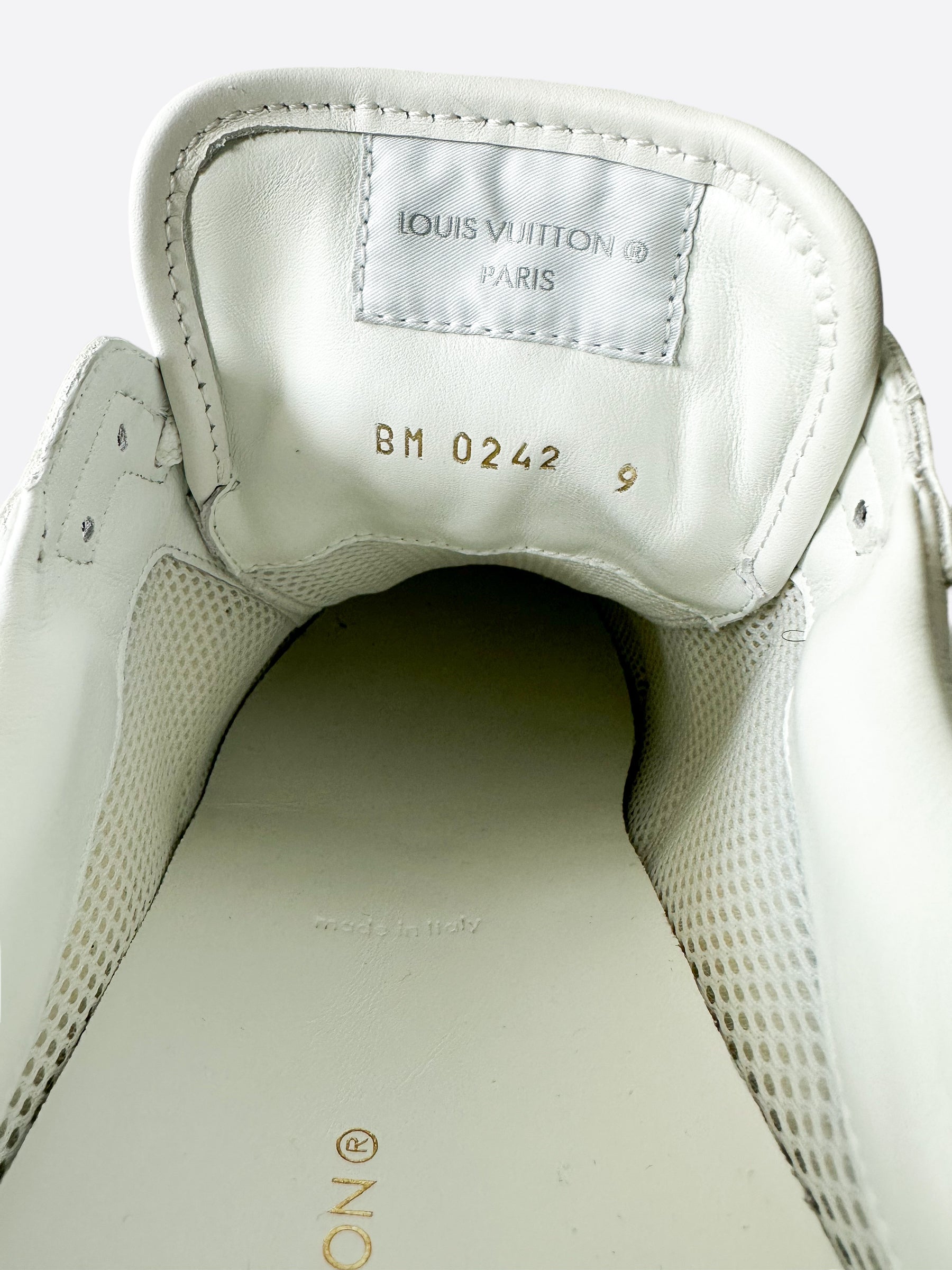 Louis Vuitton // White Monogram Run Away Sneakers – VSP Consignment