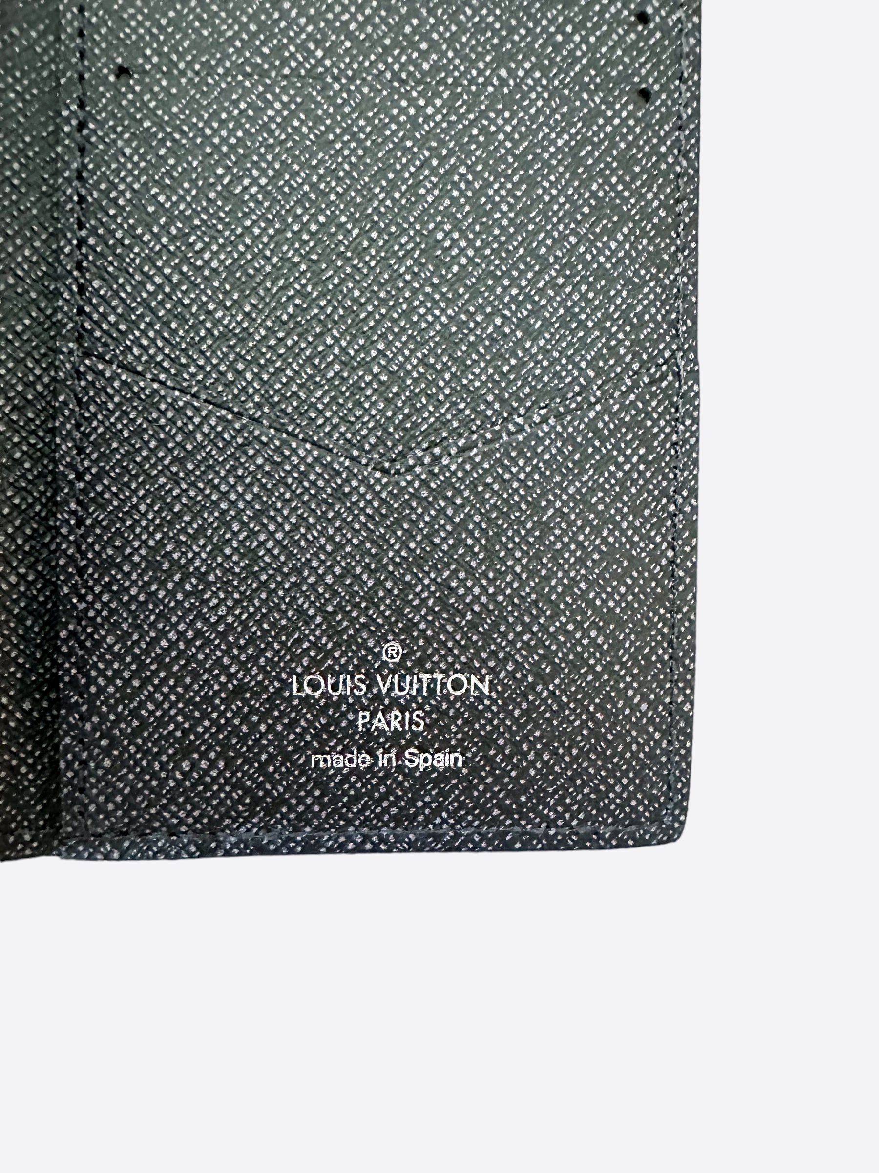 Louis Vuitton LV Pocket organizer clouds Blue Leather ref.234167 - Joli  Closet