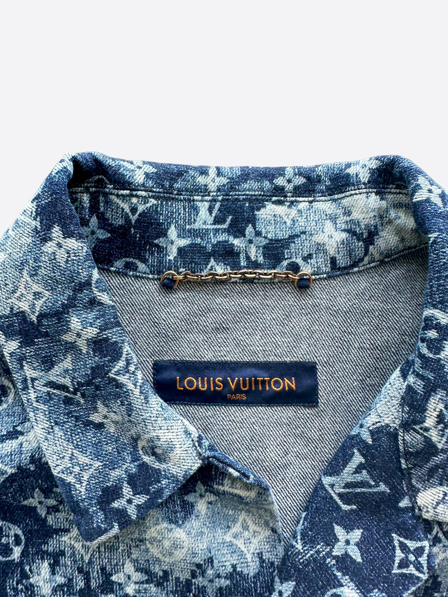 Louis Vuitton LIKE NEW Louis Vuitton Tapestry Monogram T-Shirt