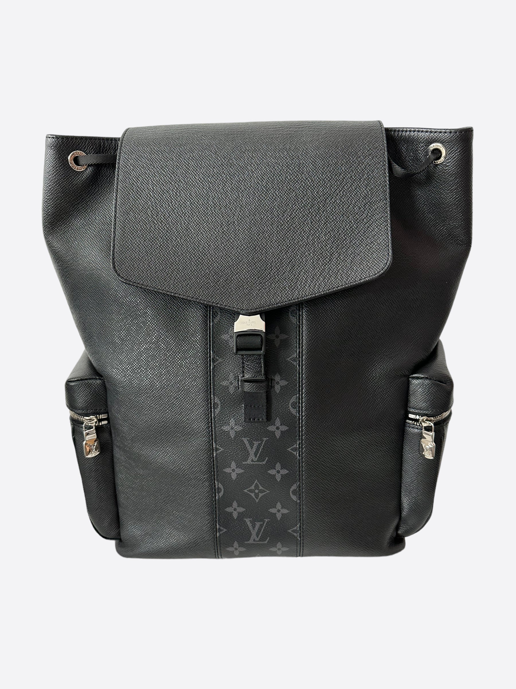 louis vuitton black backpack replica Lockme Mini Gold Hardware Coco Approved Studio The discovery backpack mm is made from masculine monogram eclipse canvas with palladium Louis Vuitton Black Monogram Shadow