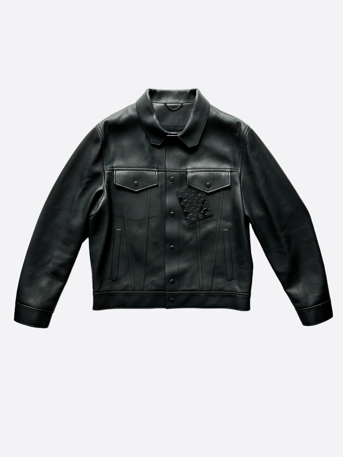 Louis Vuitton Monogram Leather Trucker Jacket BLACK. Size 44