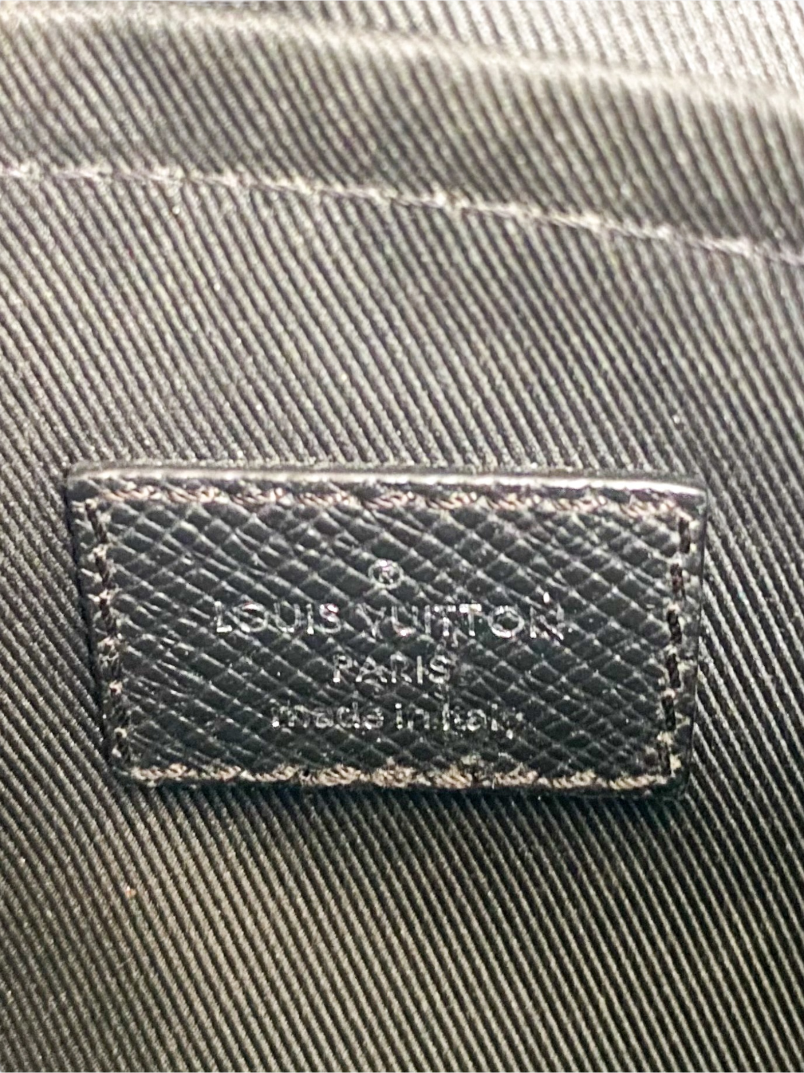 Shop Louis Vuitton MONOGRAM 2023 SS LOUIS VUITTON Outdoor Messenger by  Bellaris