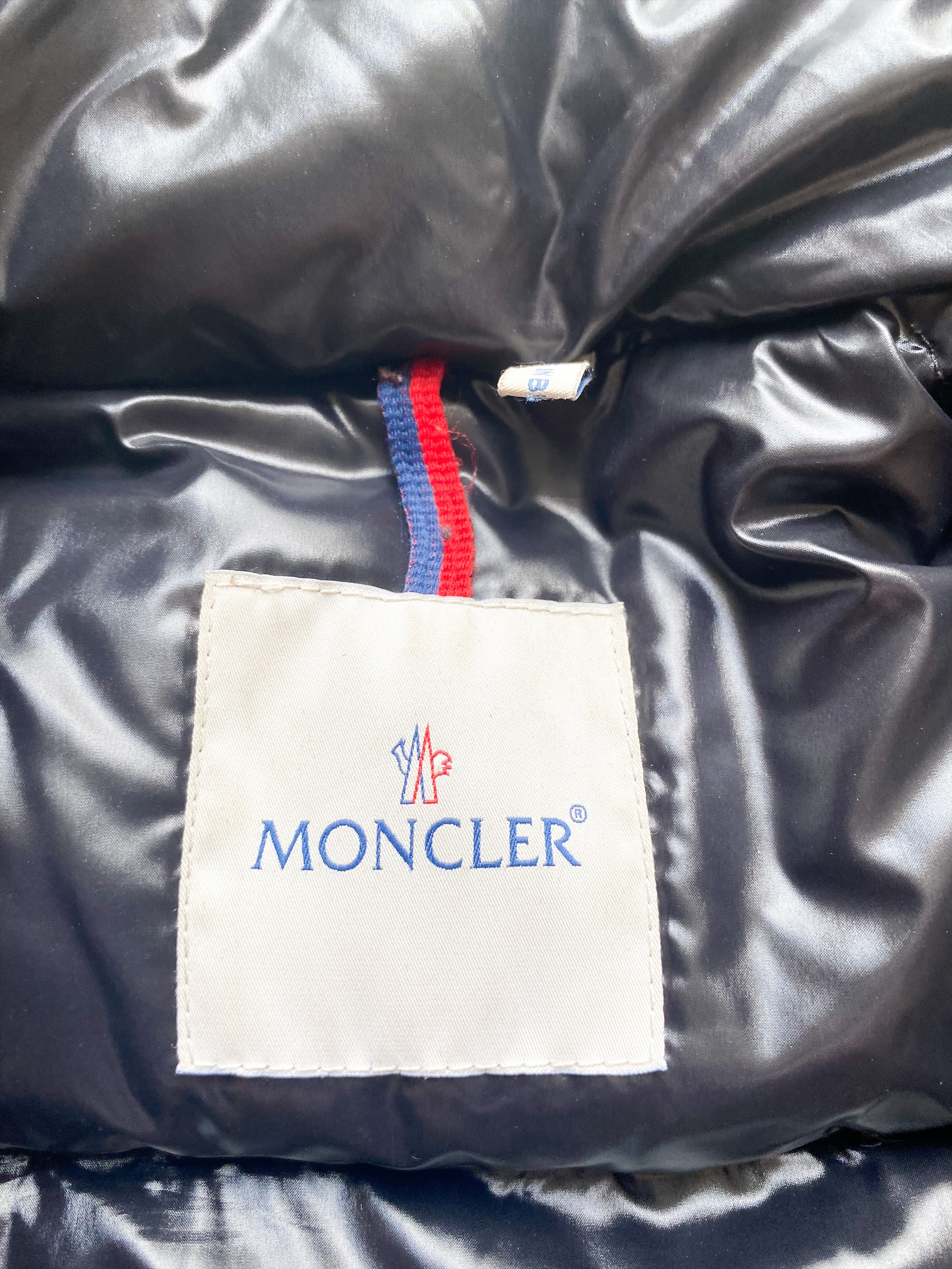 Moncler Black Venise Men's Jacket – Savonches Moncler Black Venise Men's Jacket – Savonches