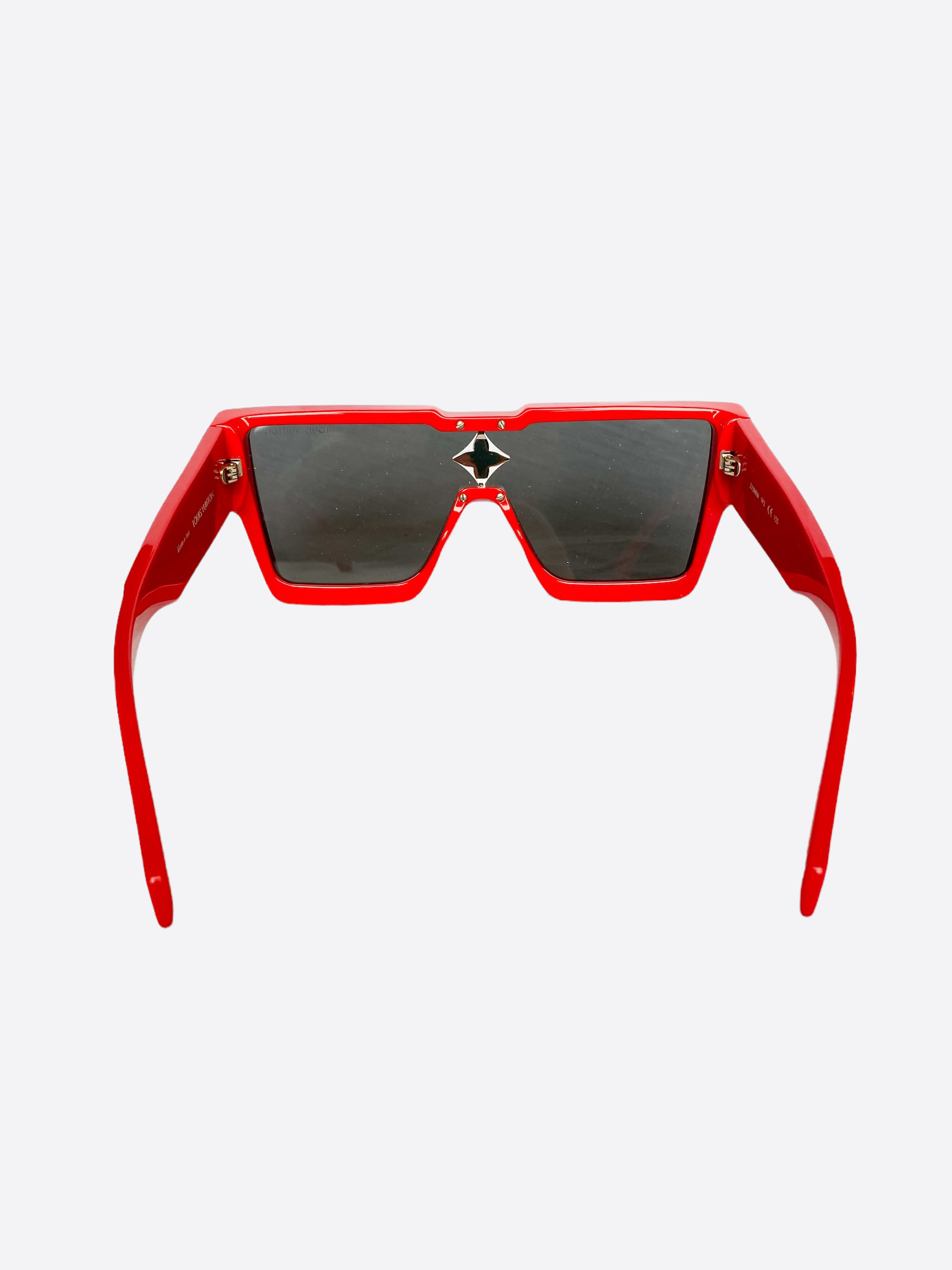 Louis Vuitton Soho Pop Up Exclusive Red Cyclone W / E Sunglasses LV Vi –  High End Hobbies