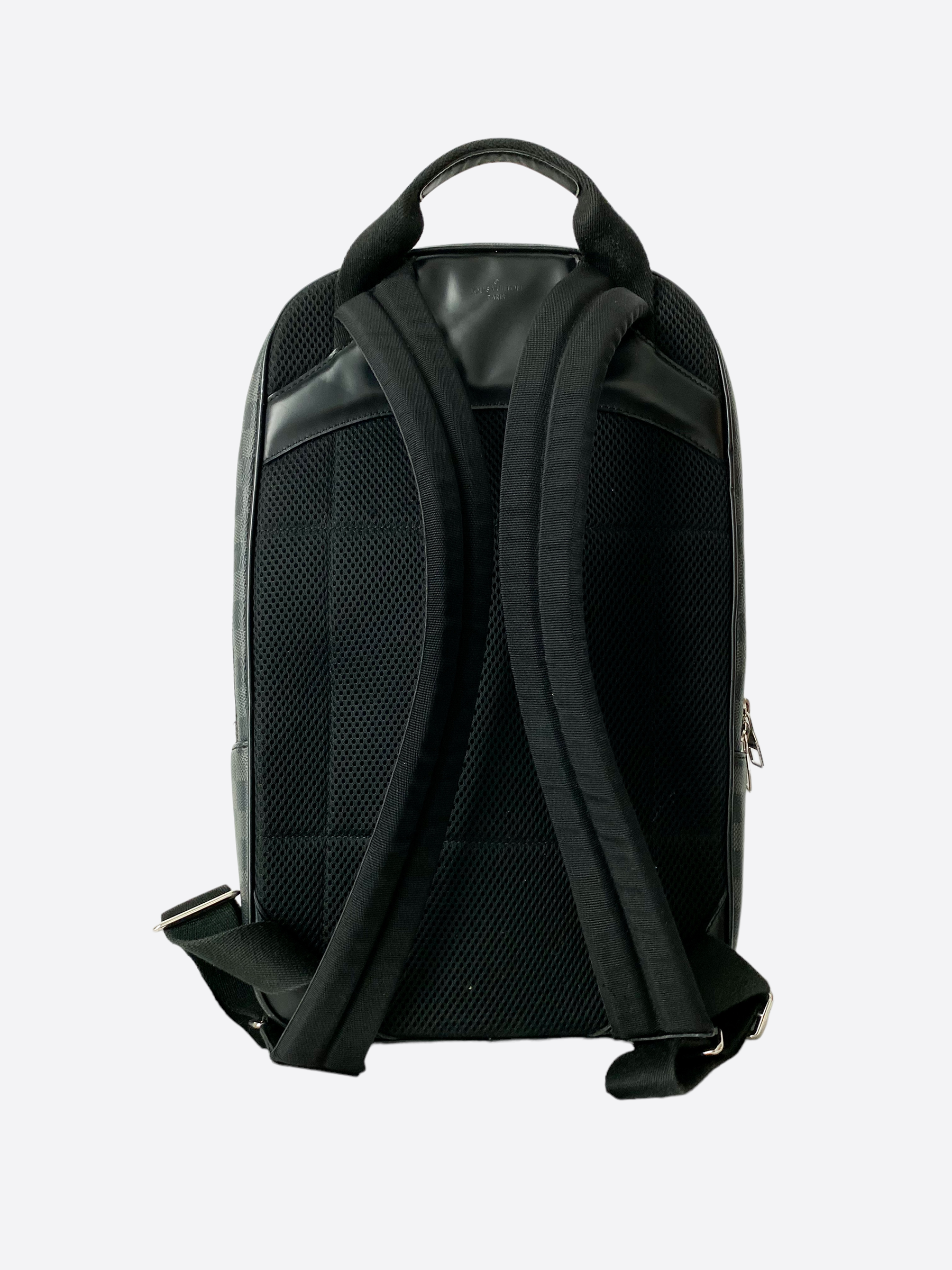 louis vuitton mens black backpack