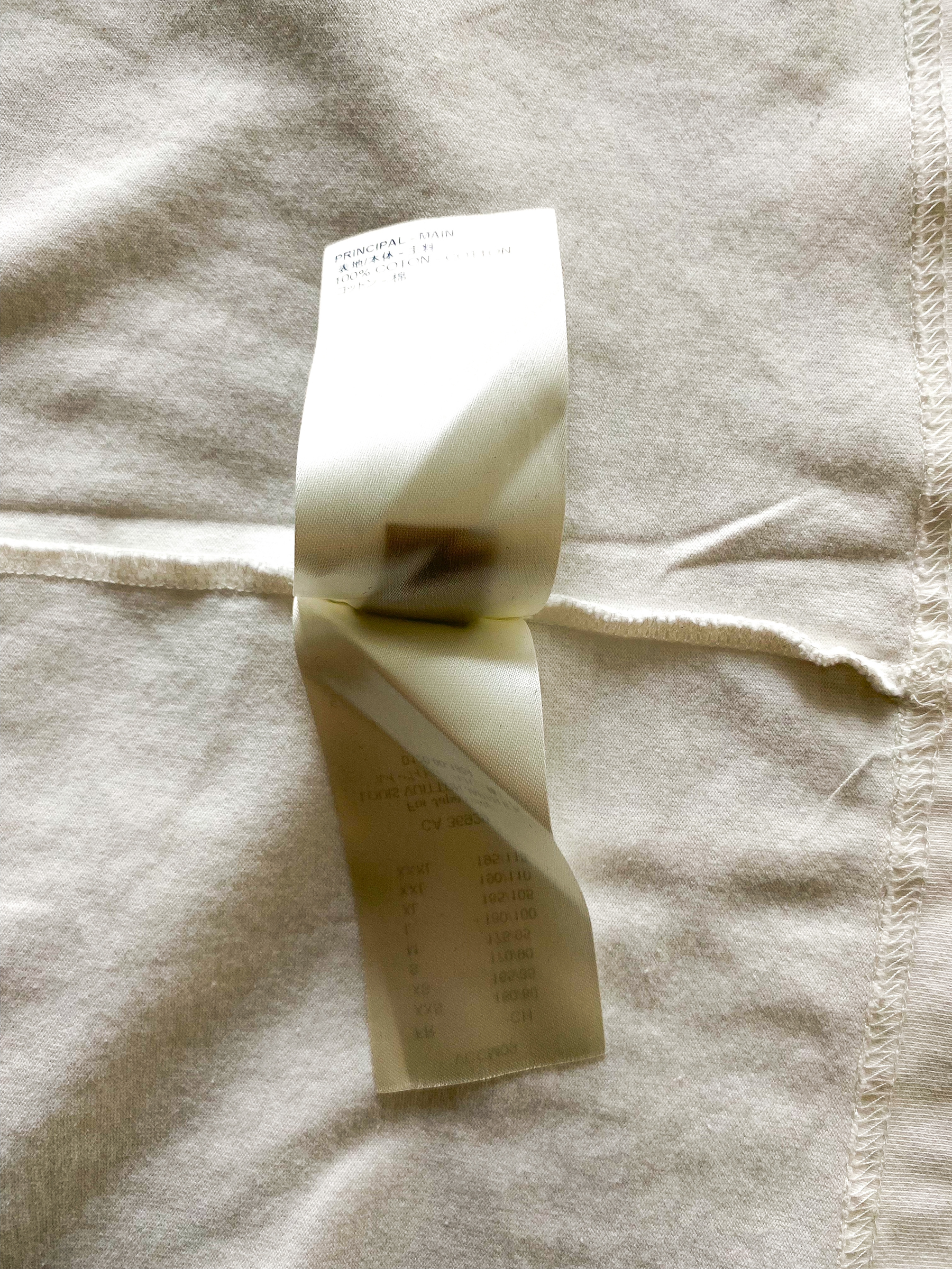Louis Vuitton White Floating Logo Tee Shirt – Savonches