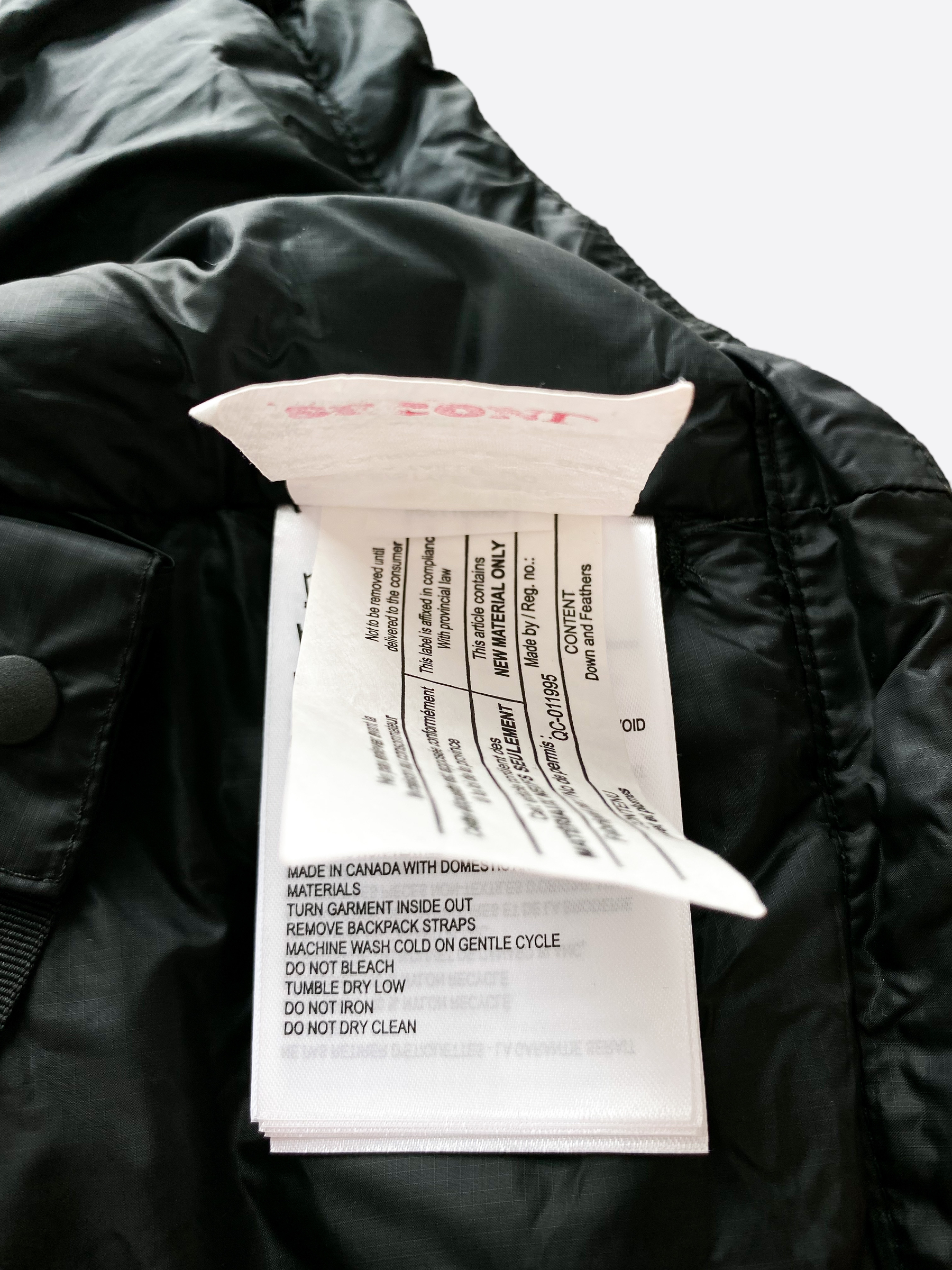 Straps inside canada goose jacket hot sale