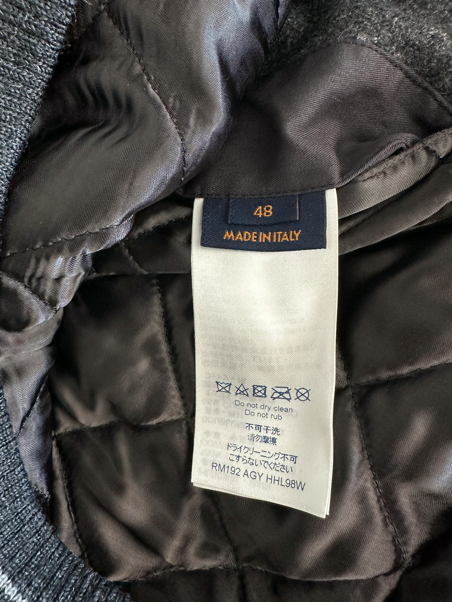 Louis Vuitton Grey Leather Jacket – Savonches