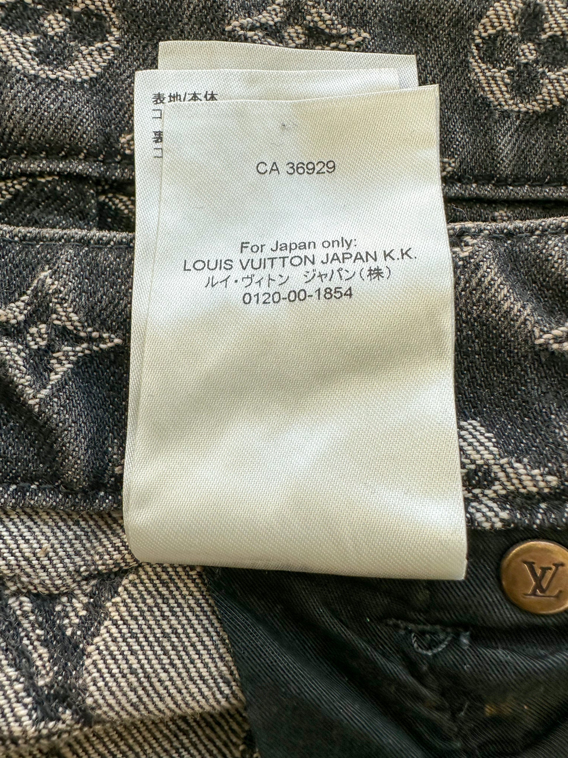 Louis Vuitton Graffiti monogram baggy denim jeans, c99