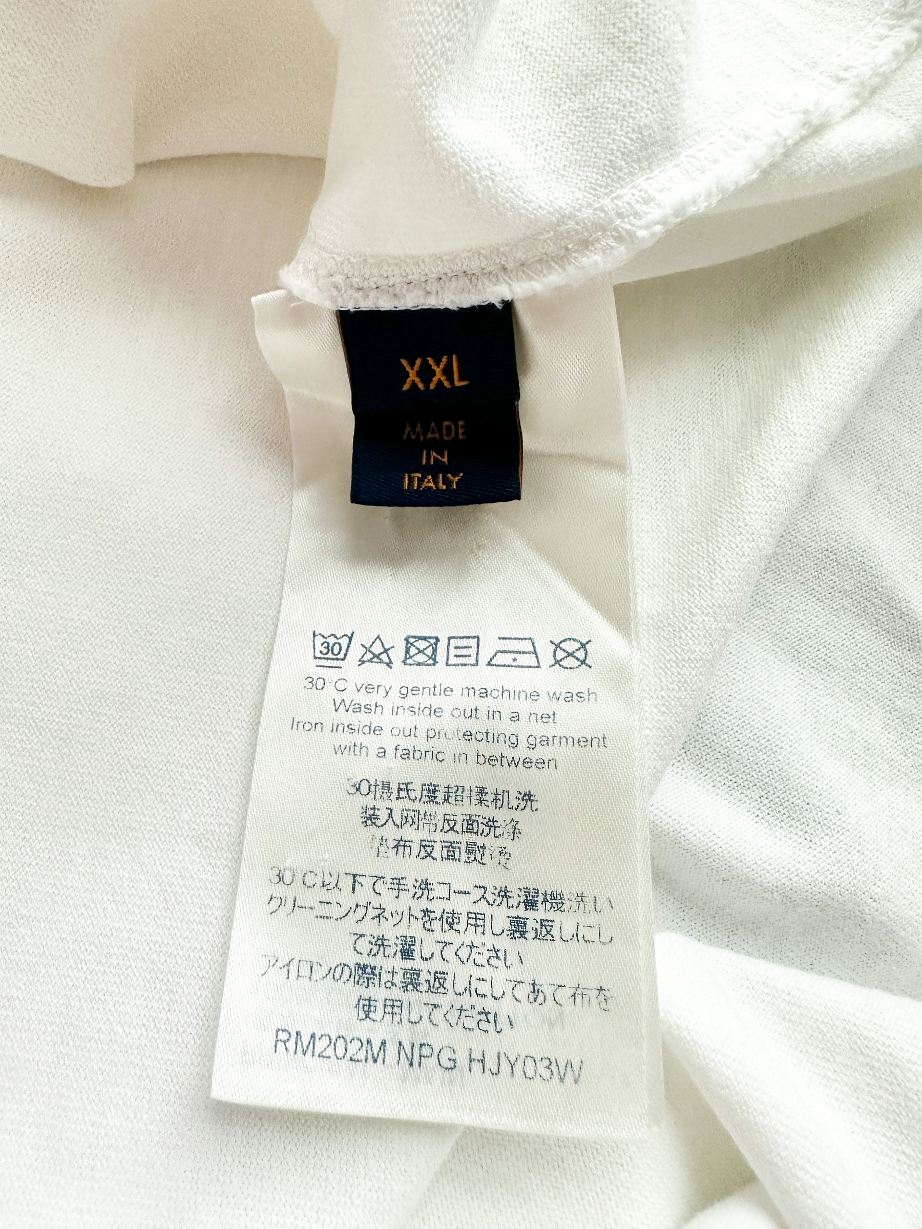 Louis Vuitton White LV Stitch T-Shirt – Savonches