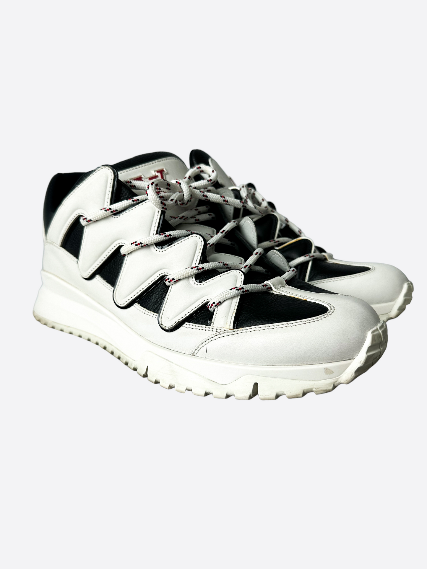 Louis Vuitton White Zig Zag Sneakers – Savonches