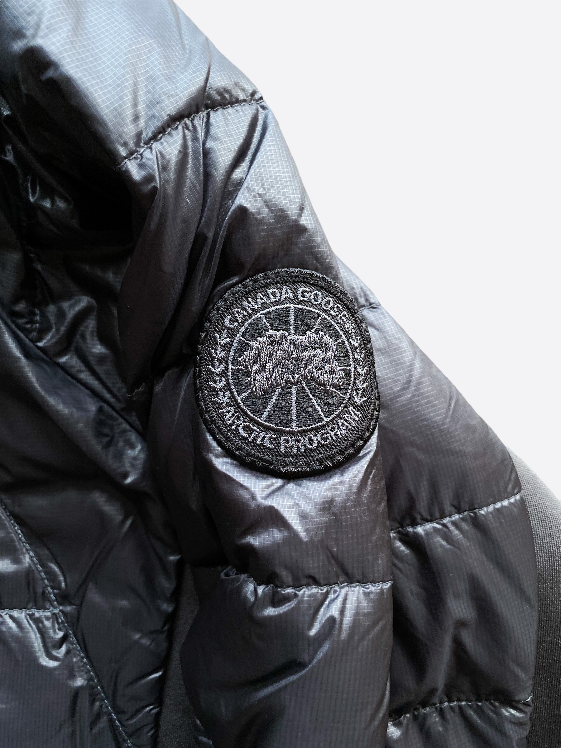 Canada Goose Hybridge Lite Hoody Review | Tested by GearLab
