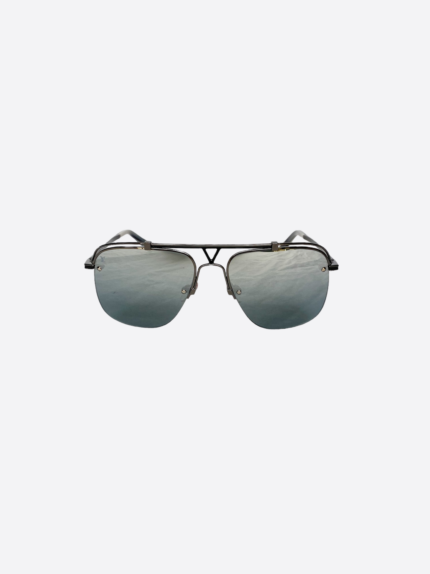 Louis Vuitton Black Logo Aviators