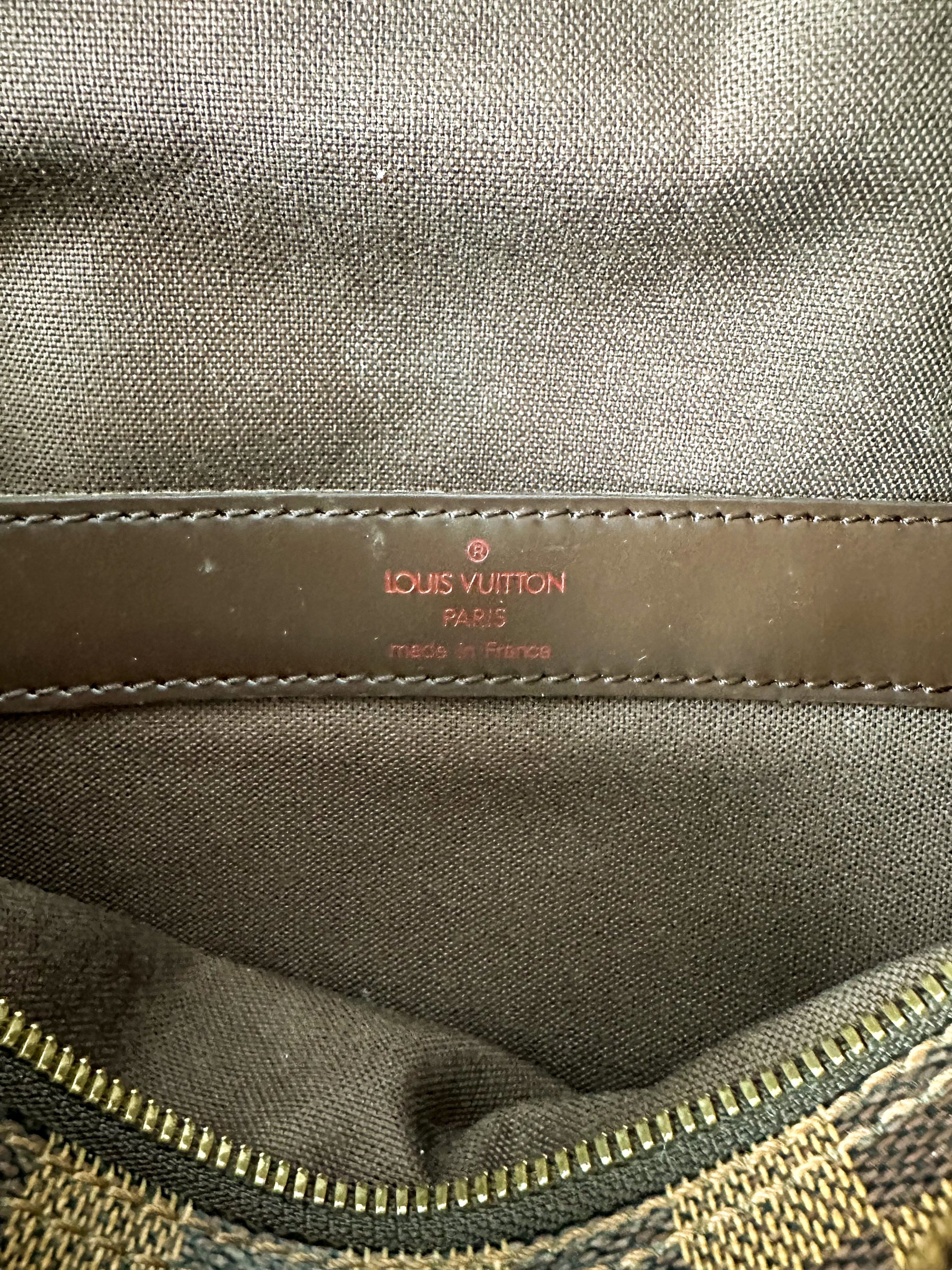 Louis Vuitton Damier Ebene Messenger Bag – Savonches