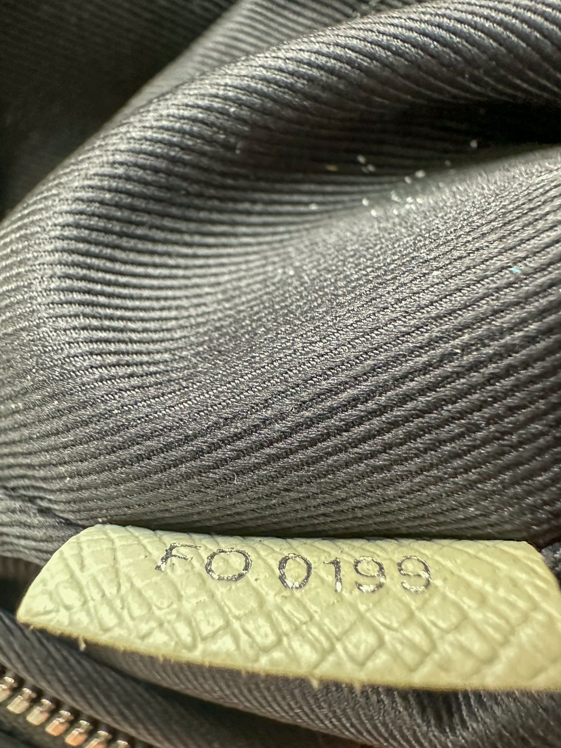 Louis Vuitton White Taigarama Monogram Flap Messenger Bag – Savonches