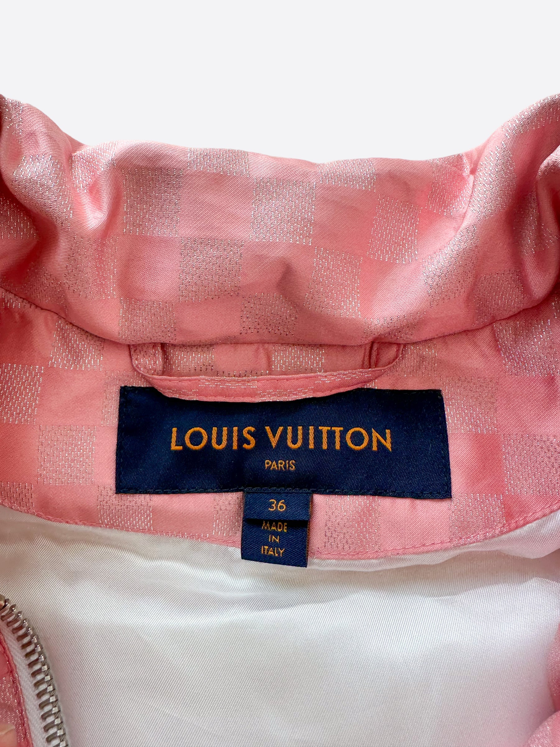 Louis Vuitton Women's Pink Polyester Short Down Jacket 1A5IBC – Luxuria &  Co.