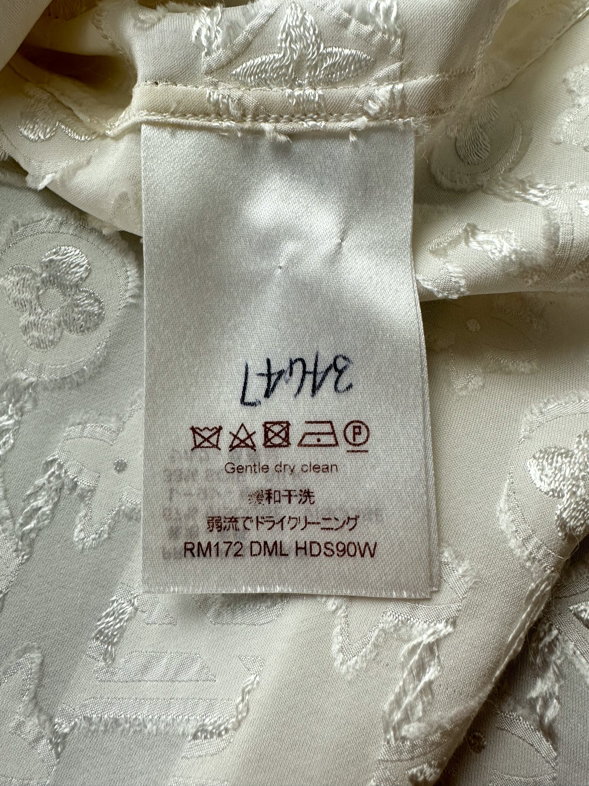 Louis Vuitton Inverted Mahina Monogram Pajama Shirt Navy. Size 42