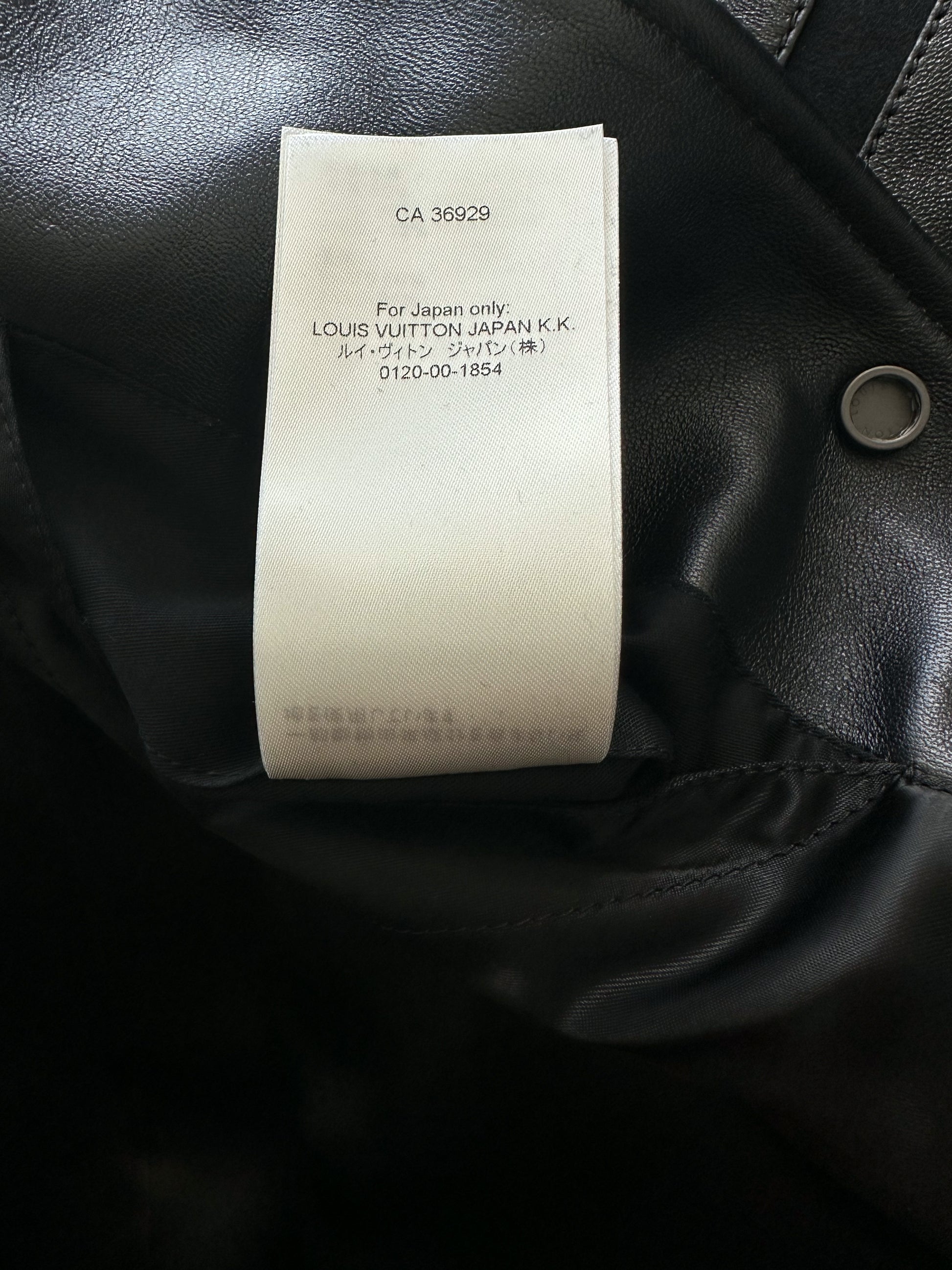 Louis Vuitton Monogram Leather Hooded Down Jacket Anthracite. Size 56