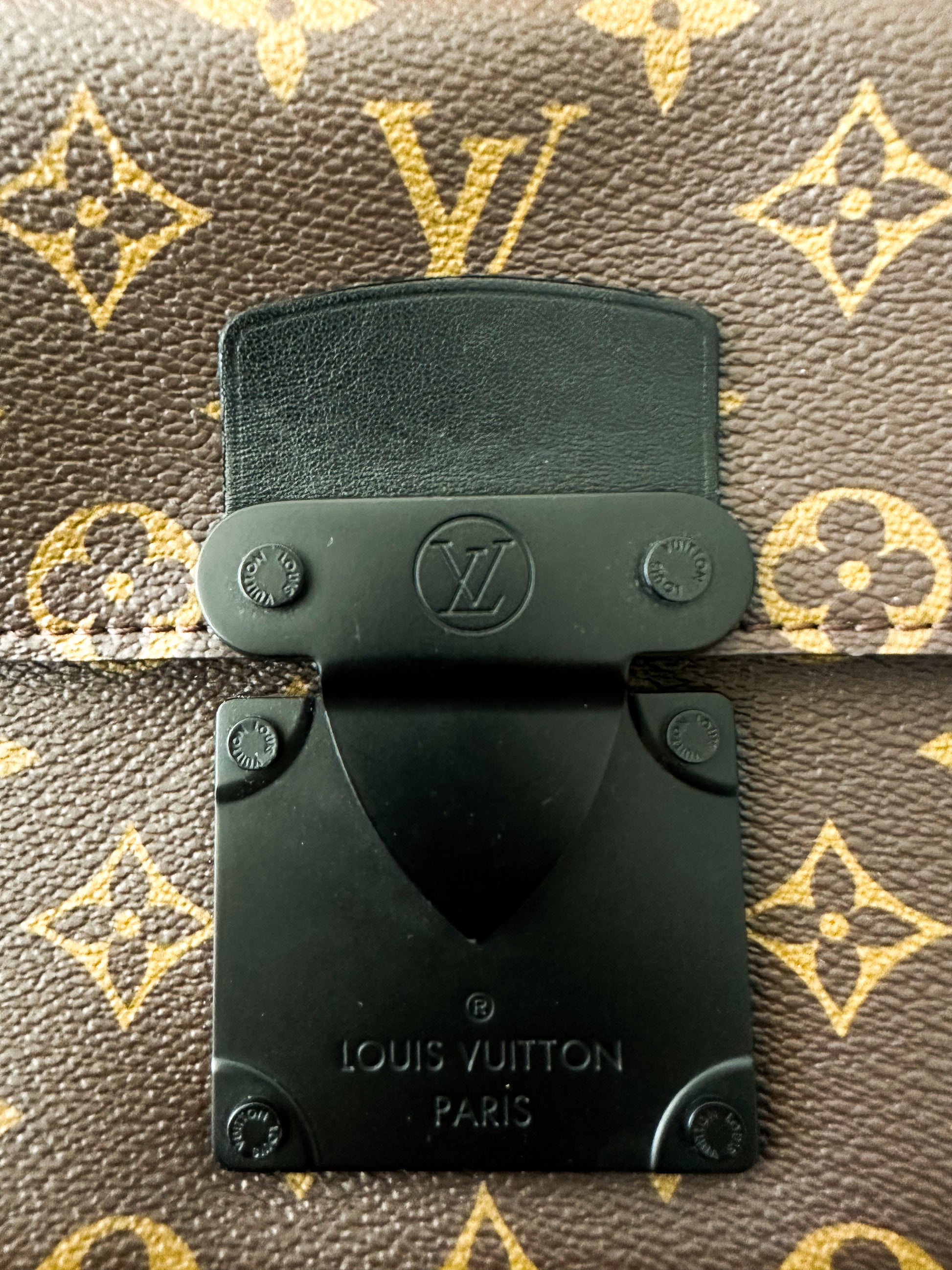 Louis Vuitton Brown Monogram S-Lock Messenger Bag