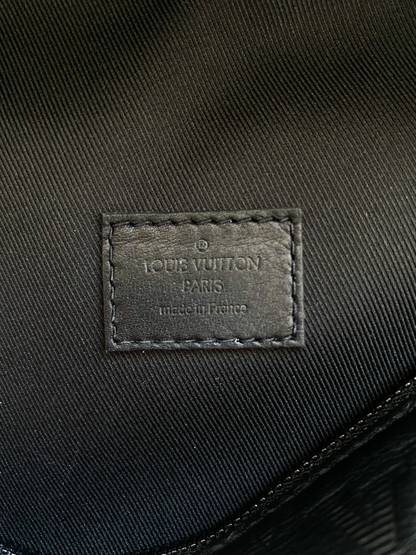 Louis Vuitton Black Monogram Shadow Discovery Bumbag