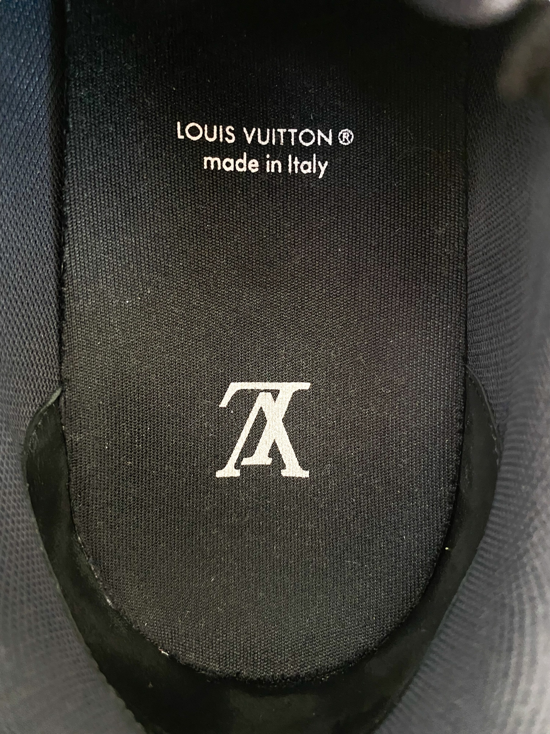 Louis Vuitton Monogram Eclipse Trainers – Savonches