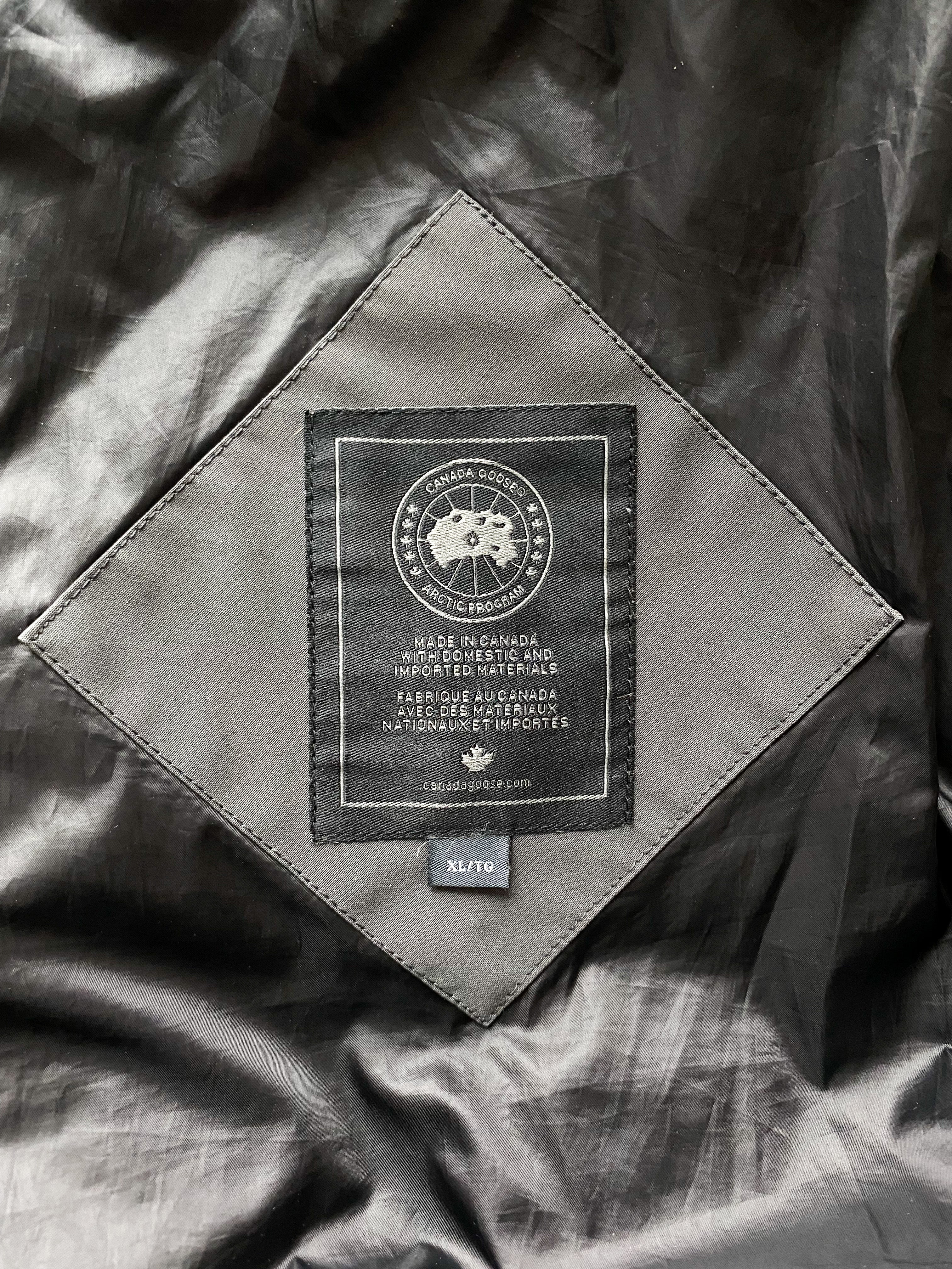 Canada goose pritchard black on sale label