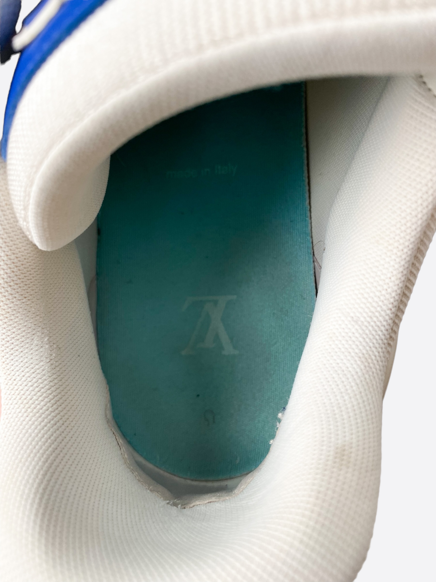 Louis Vuitton Green & White Monogram Trainers – Savonches