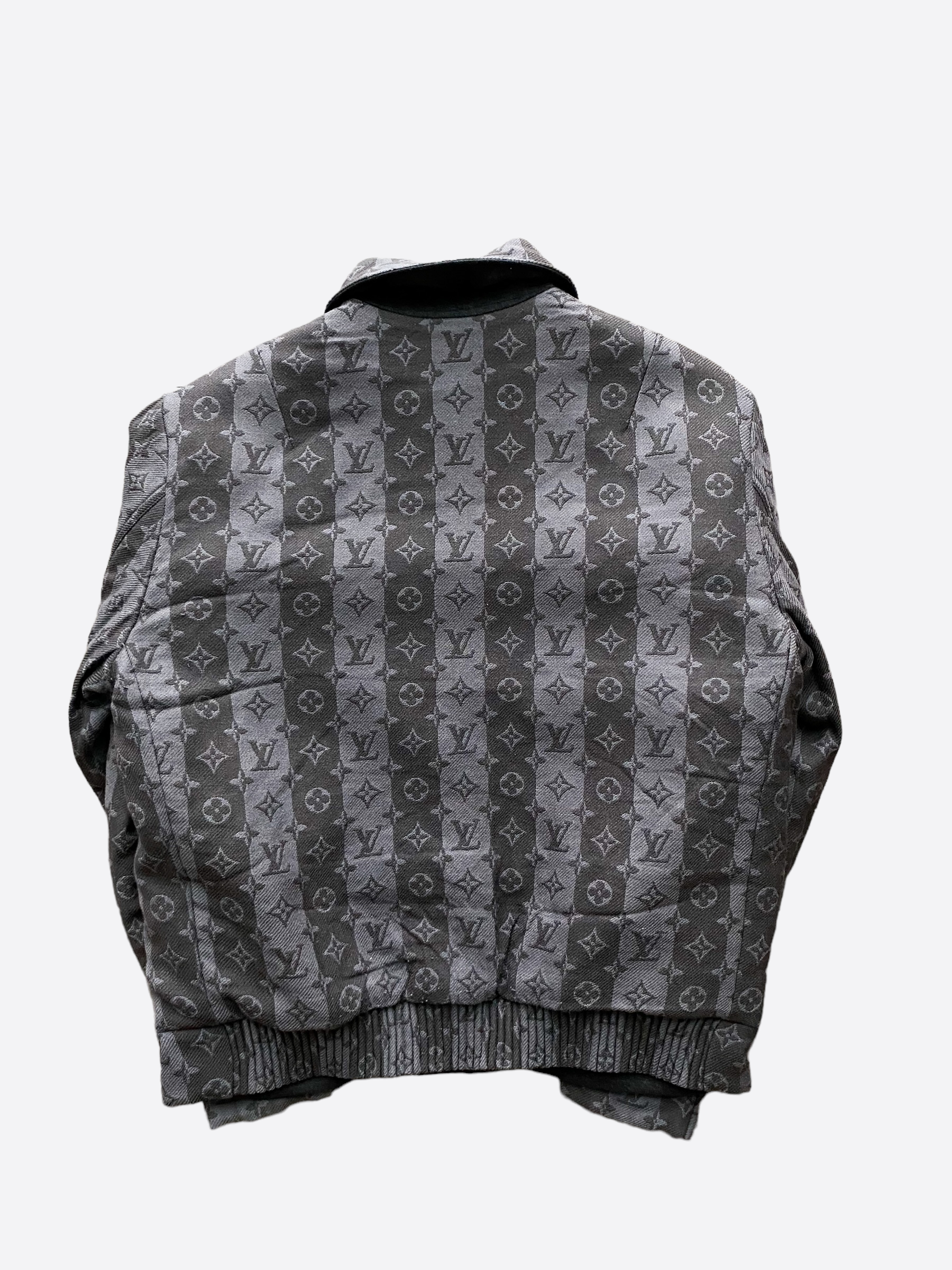 Louis Vuitton Nigo Grey Monogram Denim Jacket – Savonches