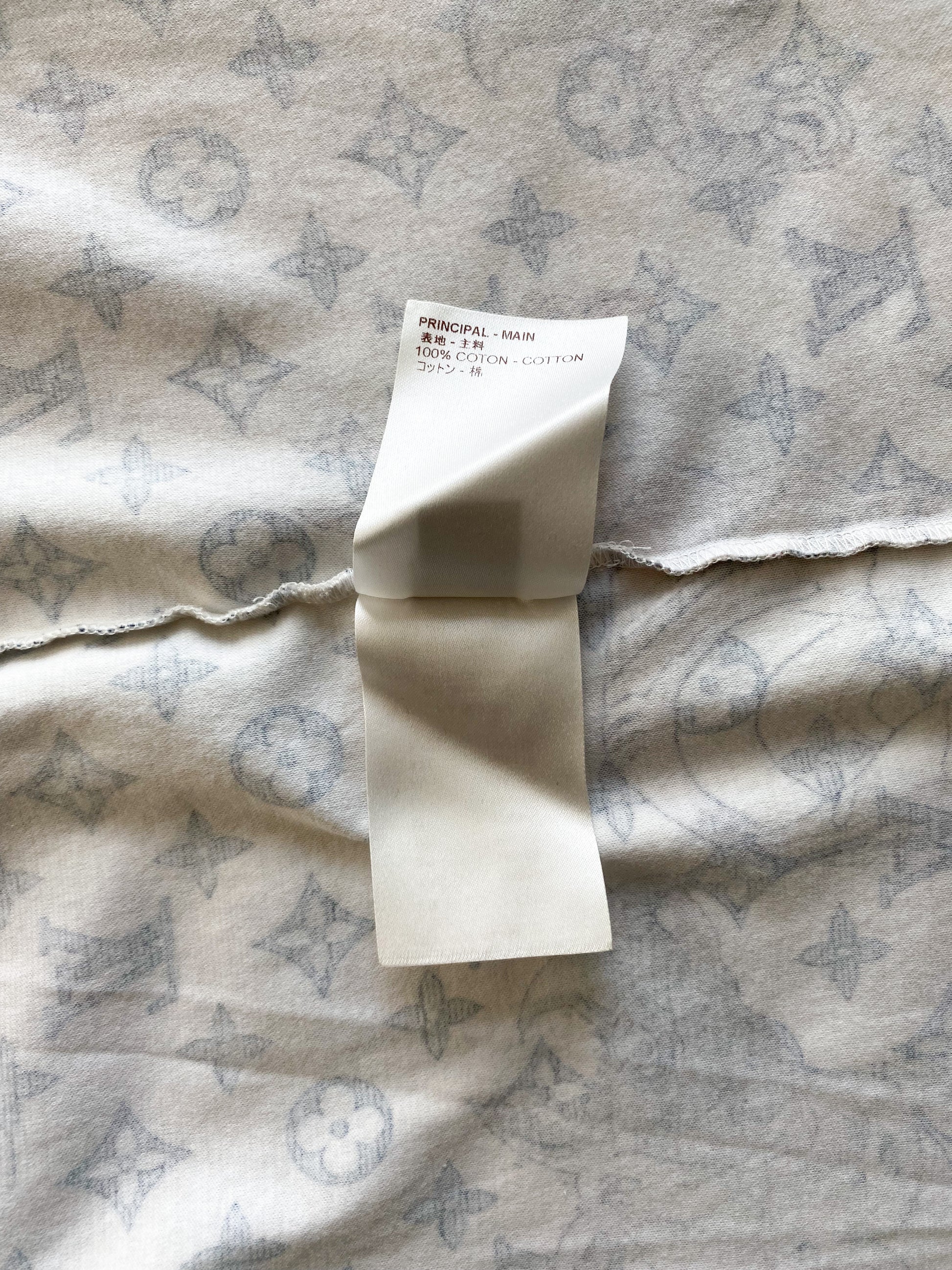 Louis Vuitton White Monogram Hook & Loop Tee – Savonches